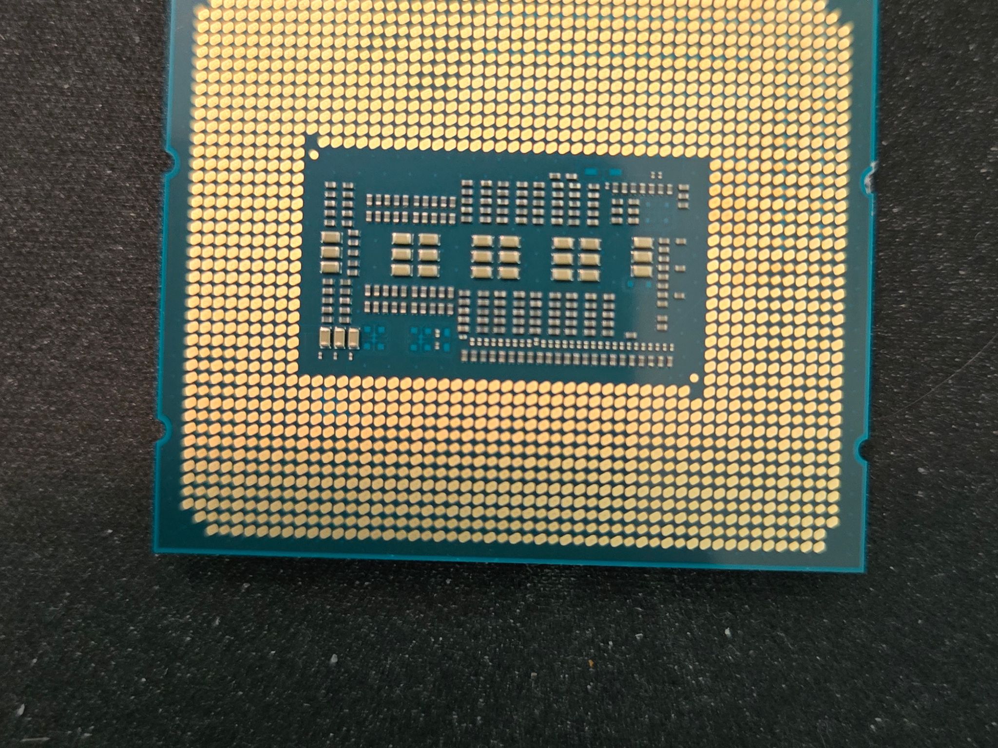 Intel Core i5-13600K