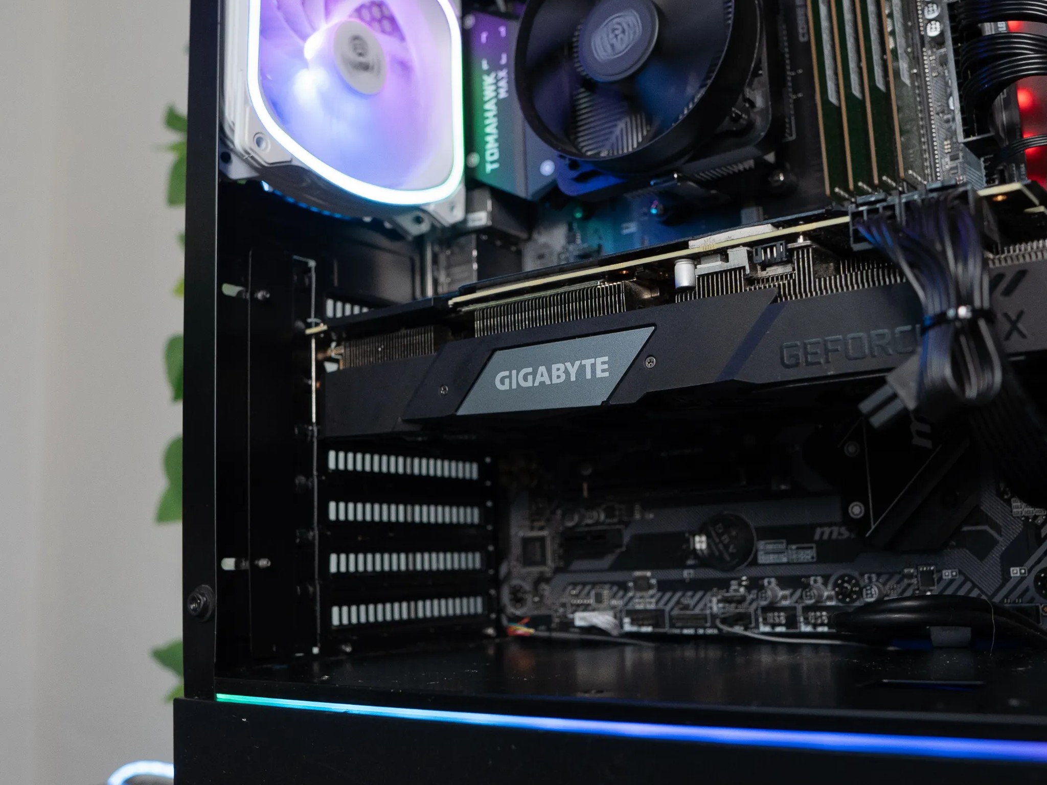 🍬🛸 | Gigabyte RTX 2080 SUPER 8GB | RYZEN 7 2700X | 32GB DDR4 RAM | 2.5TB | CyberPowerPC
