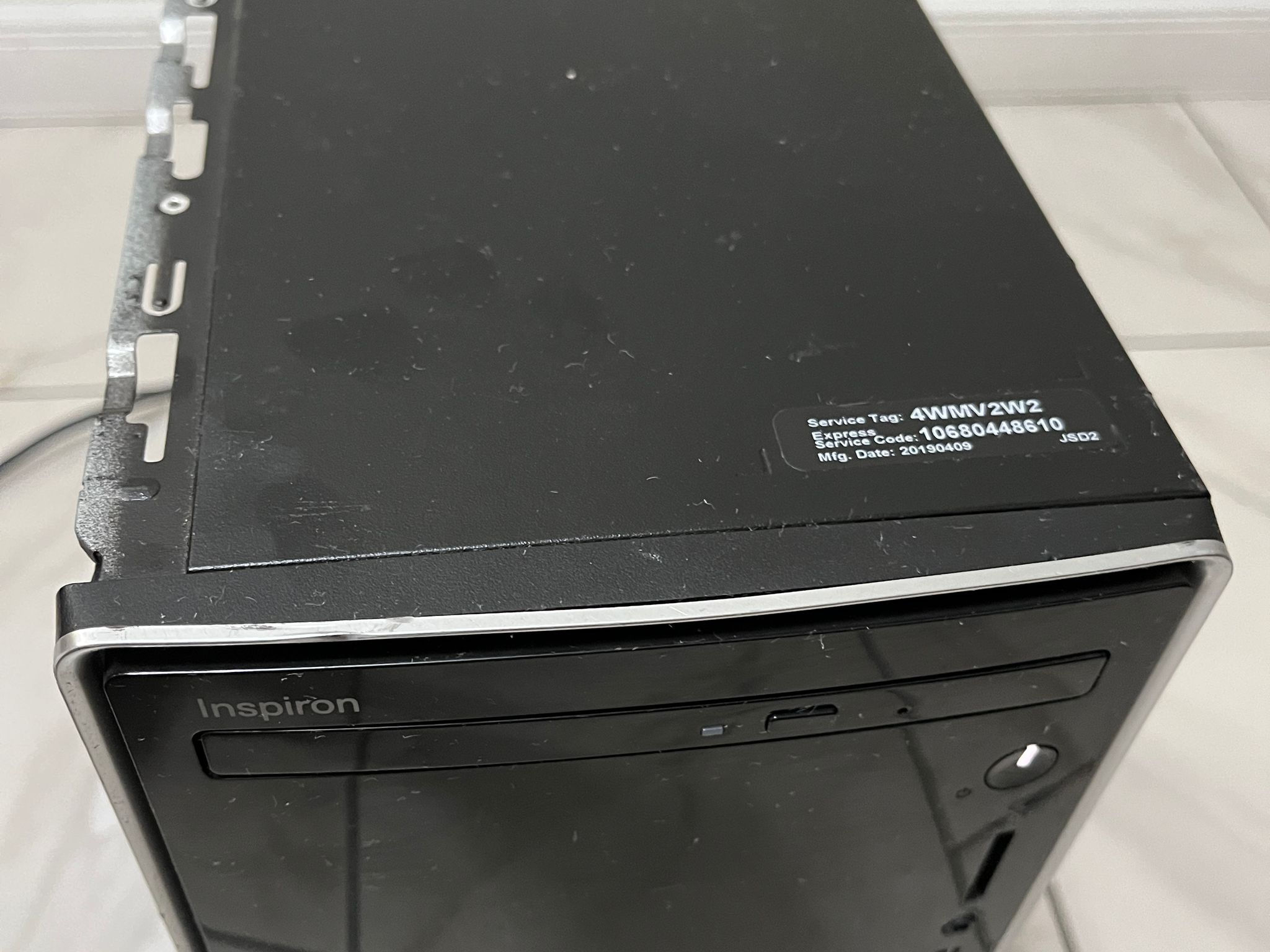 NVIDIA RTX 4060, Intel Core i5-8400, 16GB RAM, 1.1 TB Storage, Dell Gaming PC w/ Wi-Fi & BT