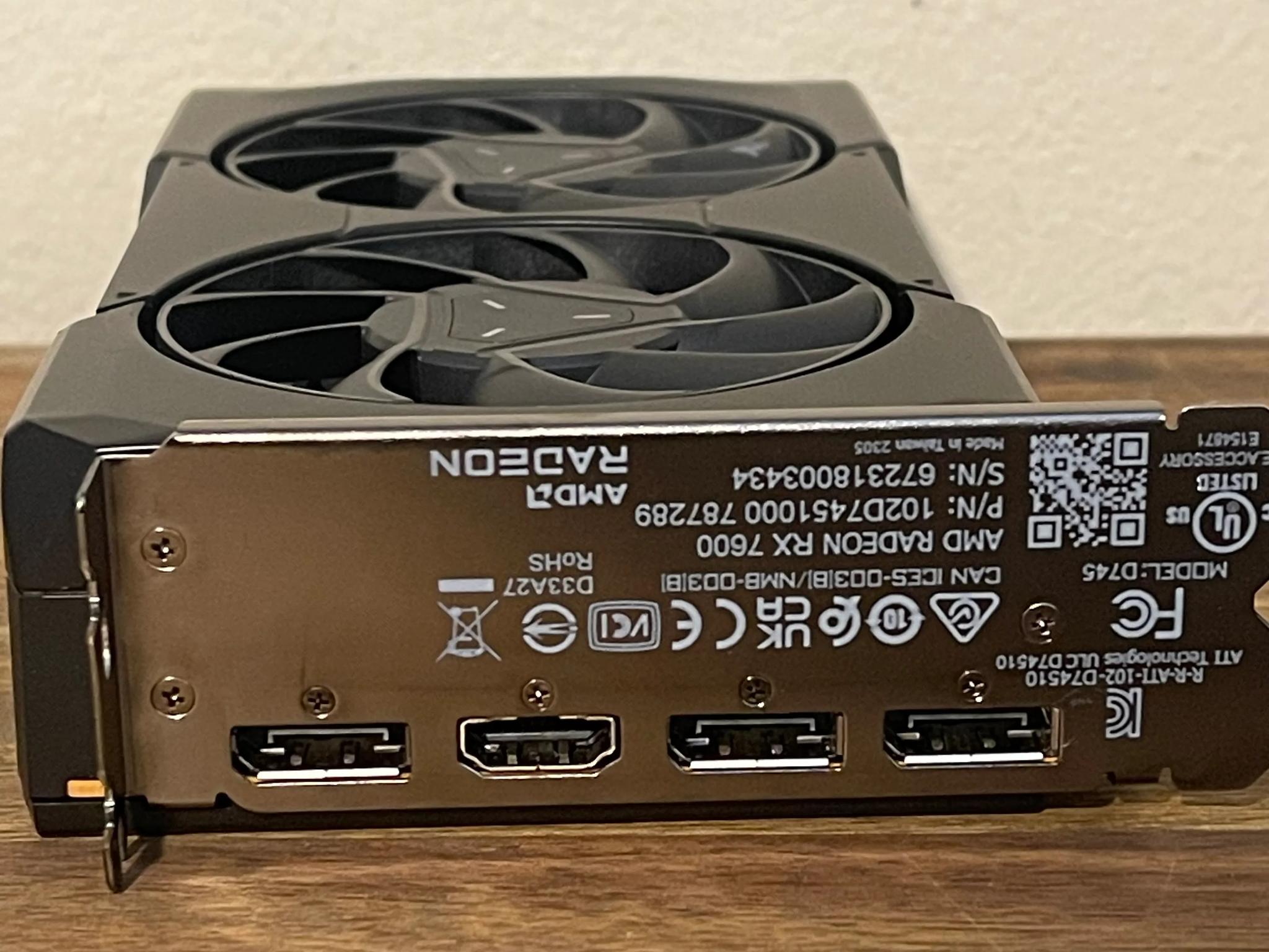 AMD Radeon RX 7600 8GB