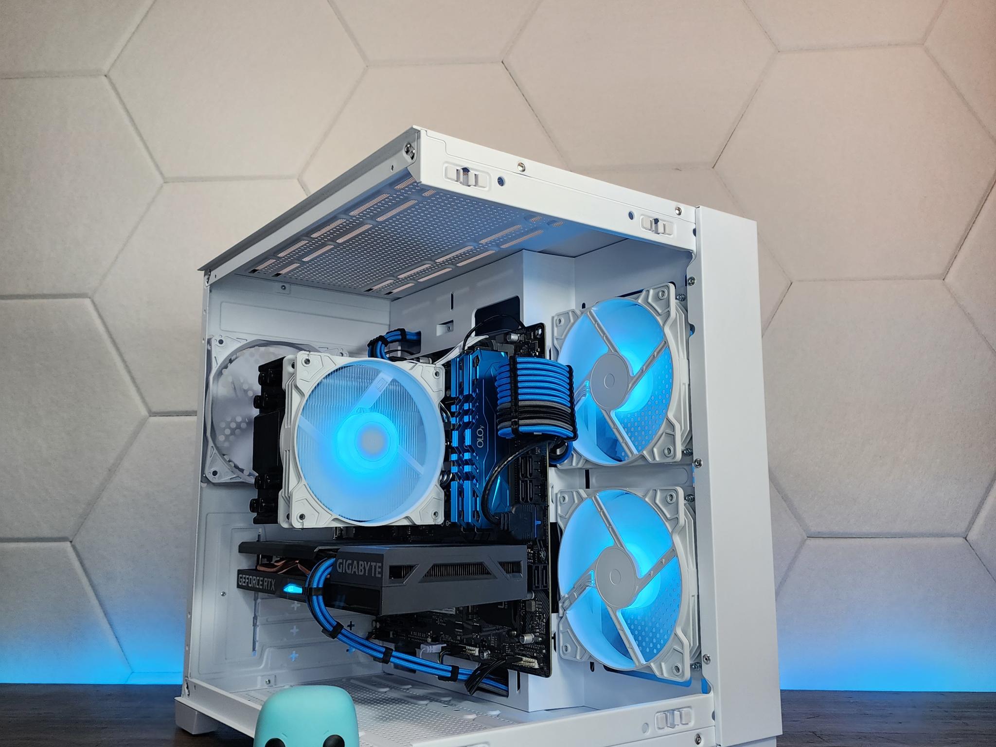 🤍💙RTX 3060 | Core i5 10400 | 16GB 3000MHz | 1TB NVMe SSD