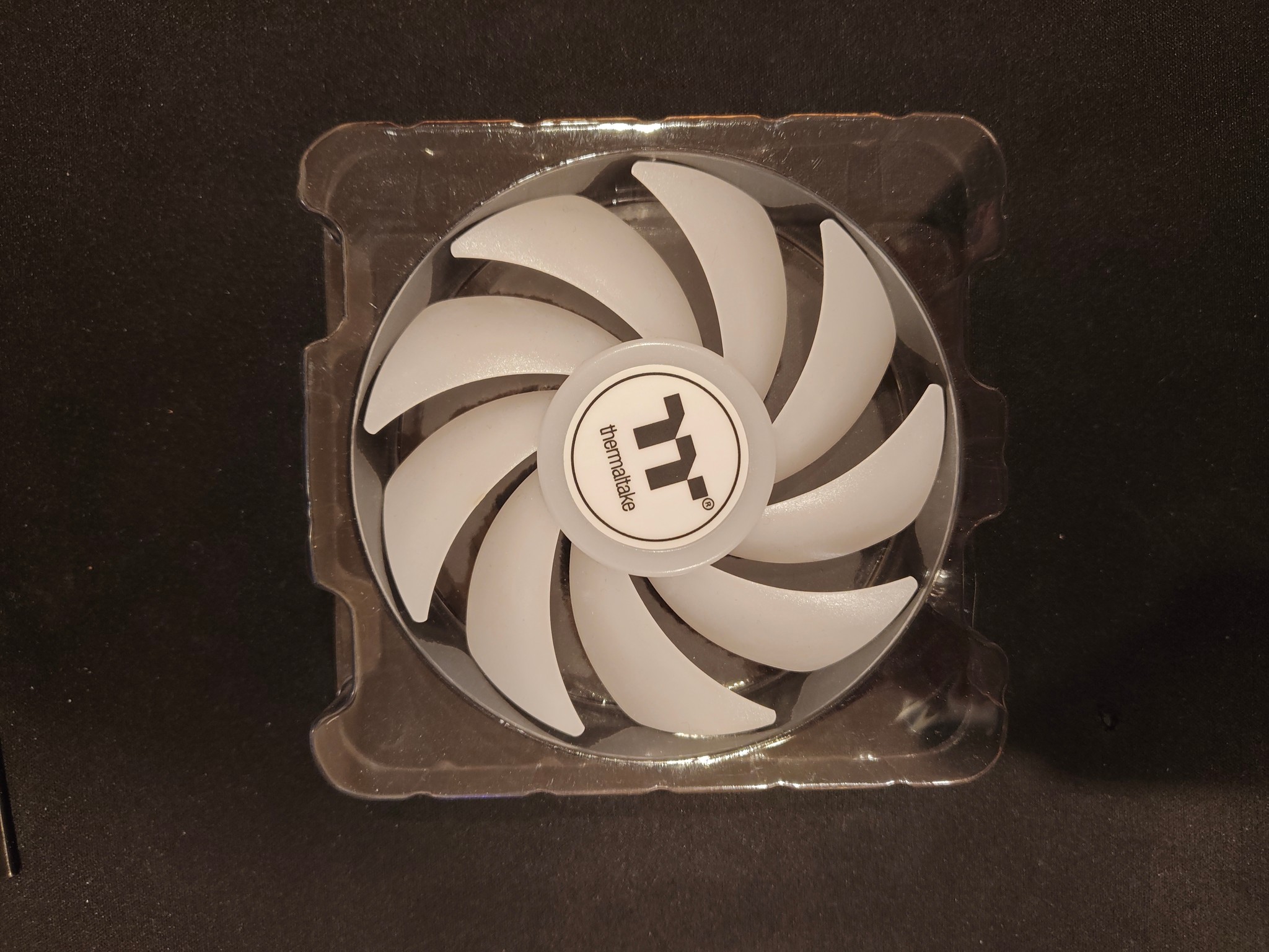 Thermaltake SWAFAN EX12 120mm Standard Fan Blade Replacement — RGB Compatible