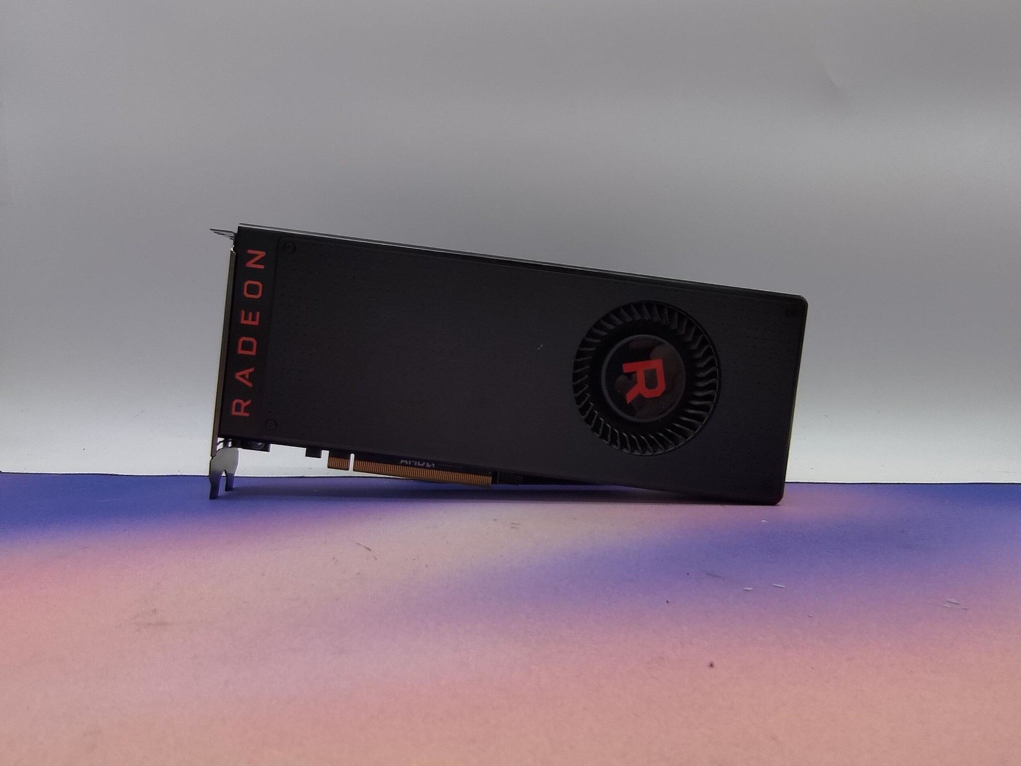 AMD Vega 64 OEM
