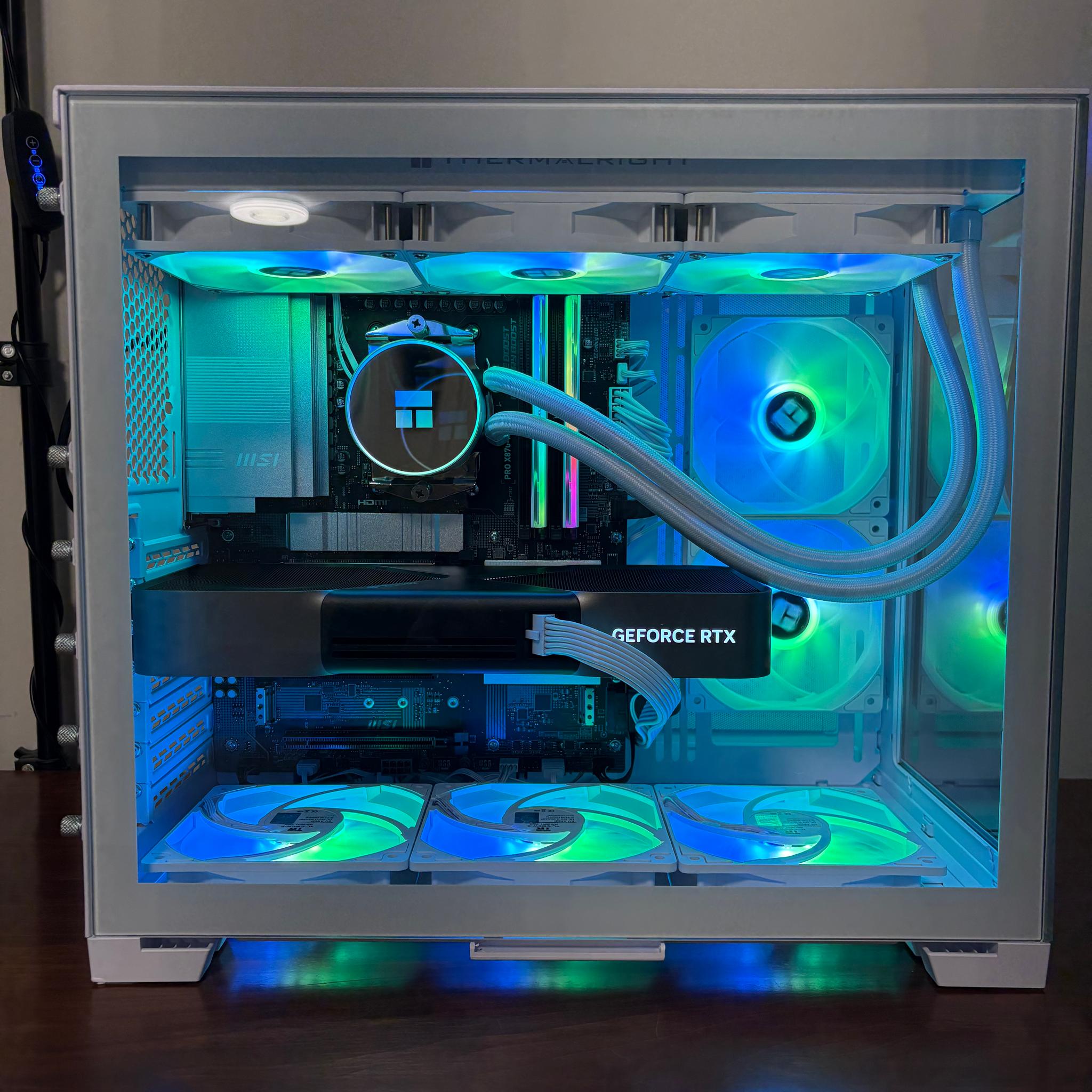RTX 5080 | Ryzen 7 7800X3D | 64GB DDR5 | 2TB NVMe | 850W Gold | Lian Li O11 Dynamic Mini (White)