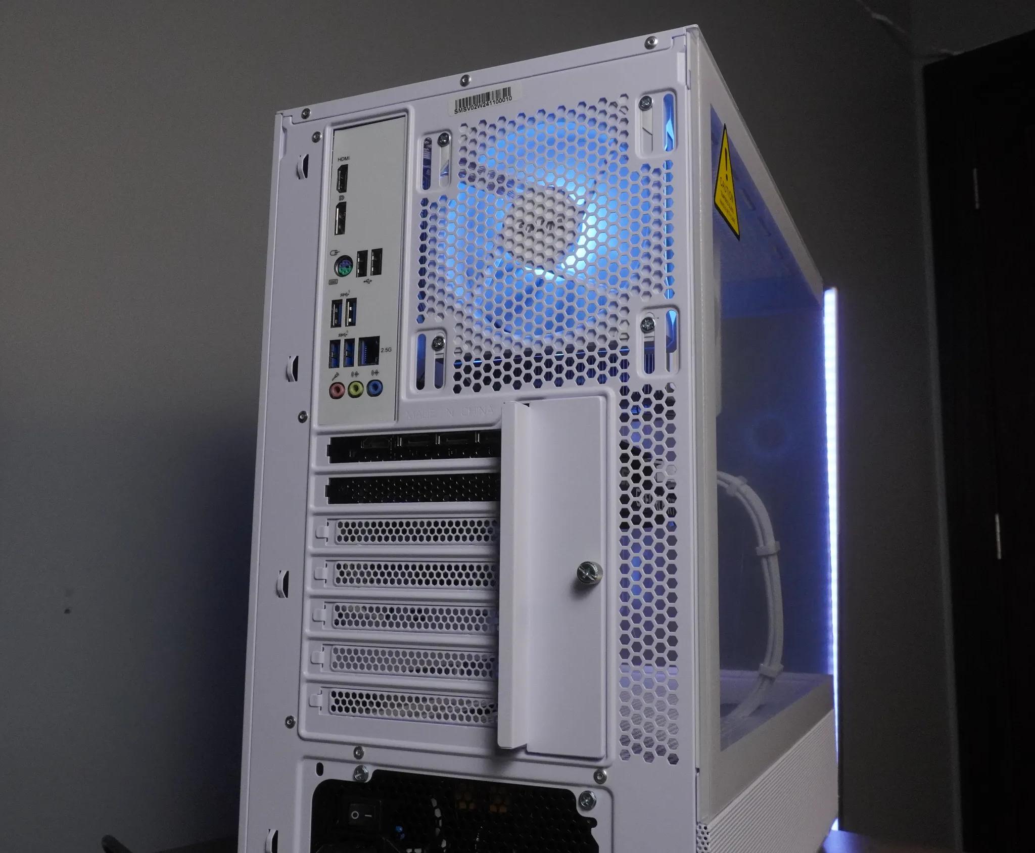 🤍 ARCTIC BEAST 🤍 1440p/1080p GAMING MACHINE 💚RTX 3060ti 🧡 Ryzen 5 5600 | 32GB | WIFI