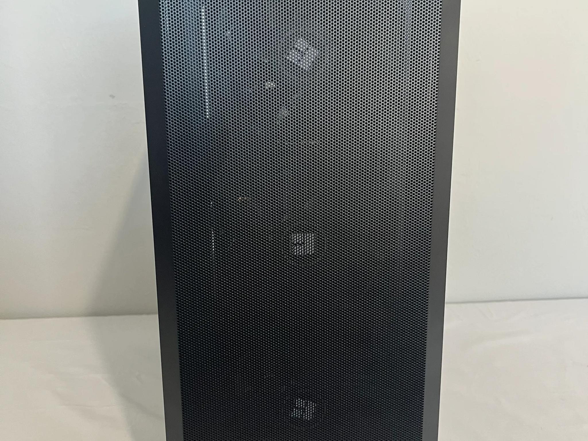 "Challenger's Fury Gaming PC: Unleashing the i5-11400F with a Radeon RX 6600XT 8GB Graphics Card"