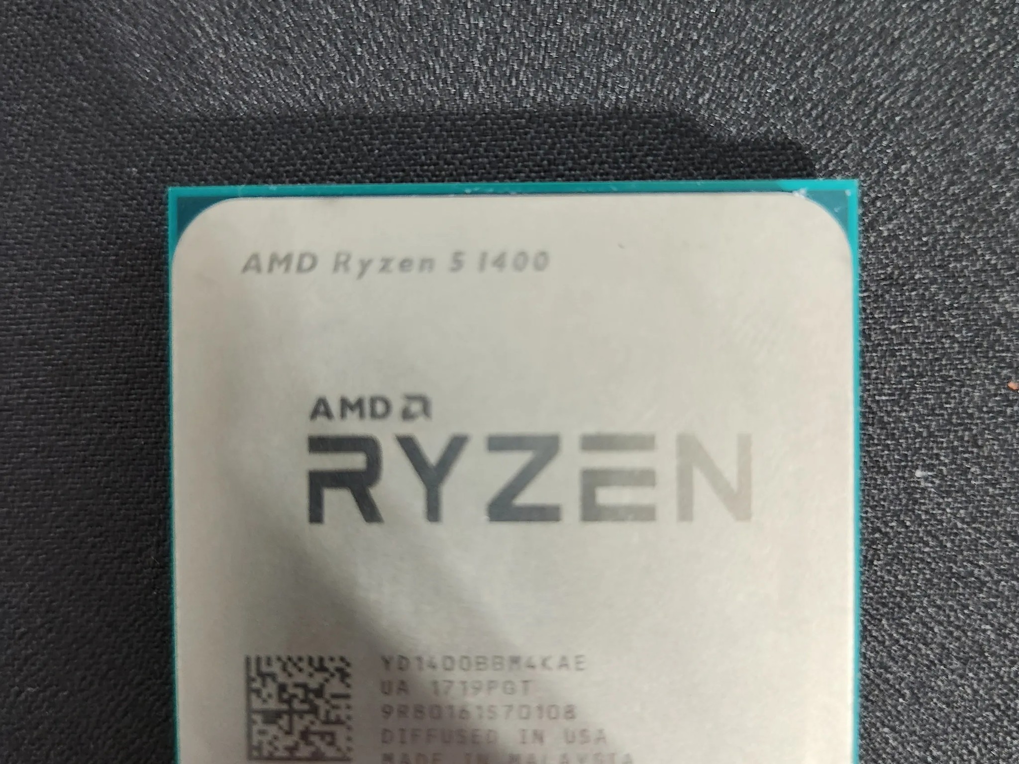 AMD Ryzen 5 1400 + AMD Stock CPU Cooler
