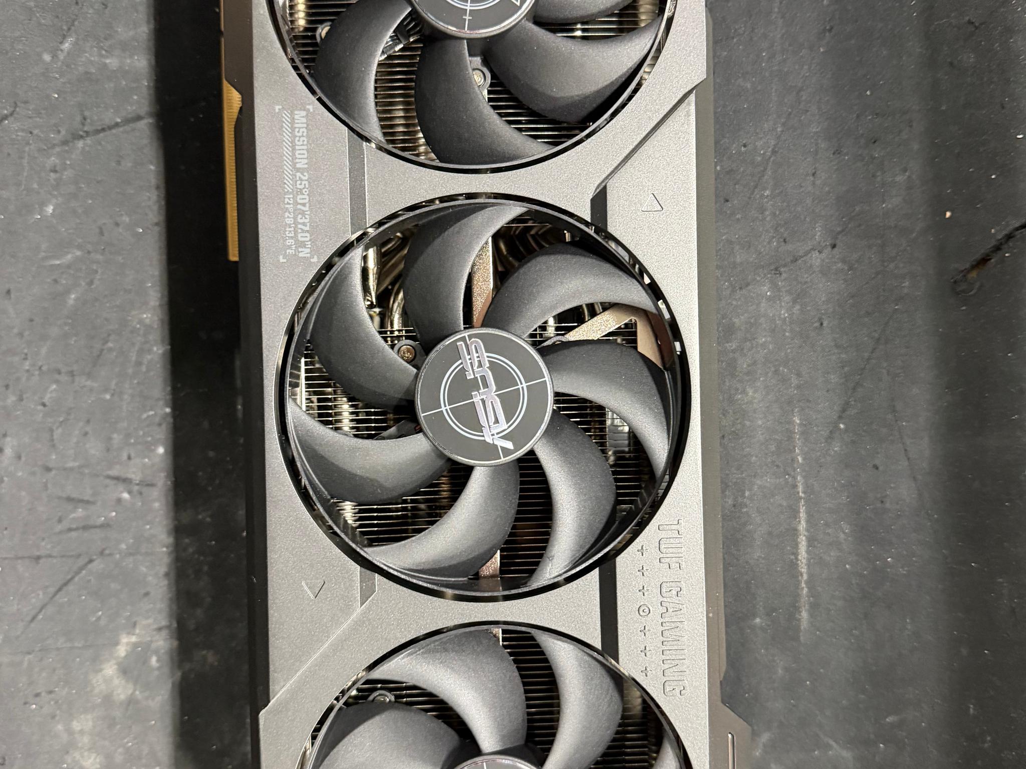 ASUS TUF Gaming GeForce RTX 4080 SUPER w/ Minor Cosmetic Damage
