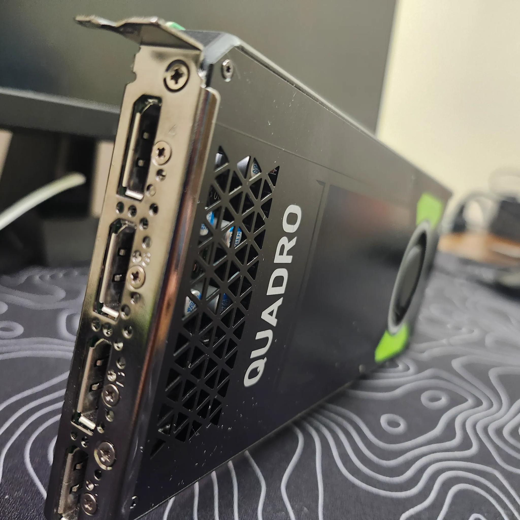 QUADRO M4000 8GB