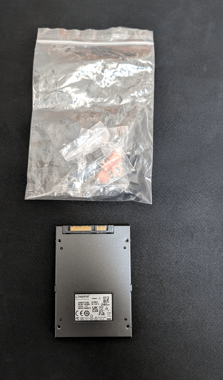Kingston A400 240GB 2.5" SATA III Internal SSD (SA400S37/240G) Solid State Drive