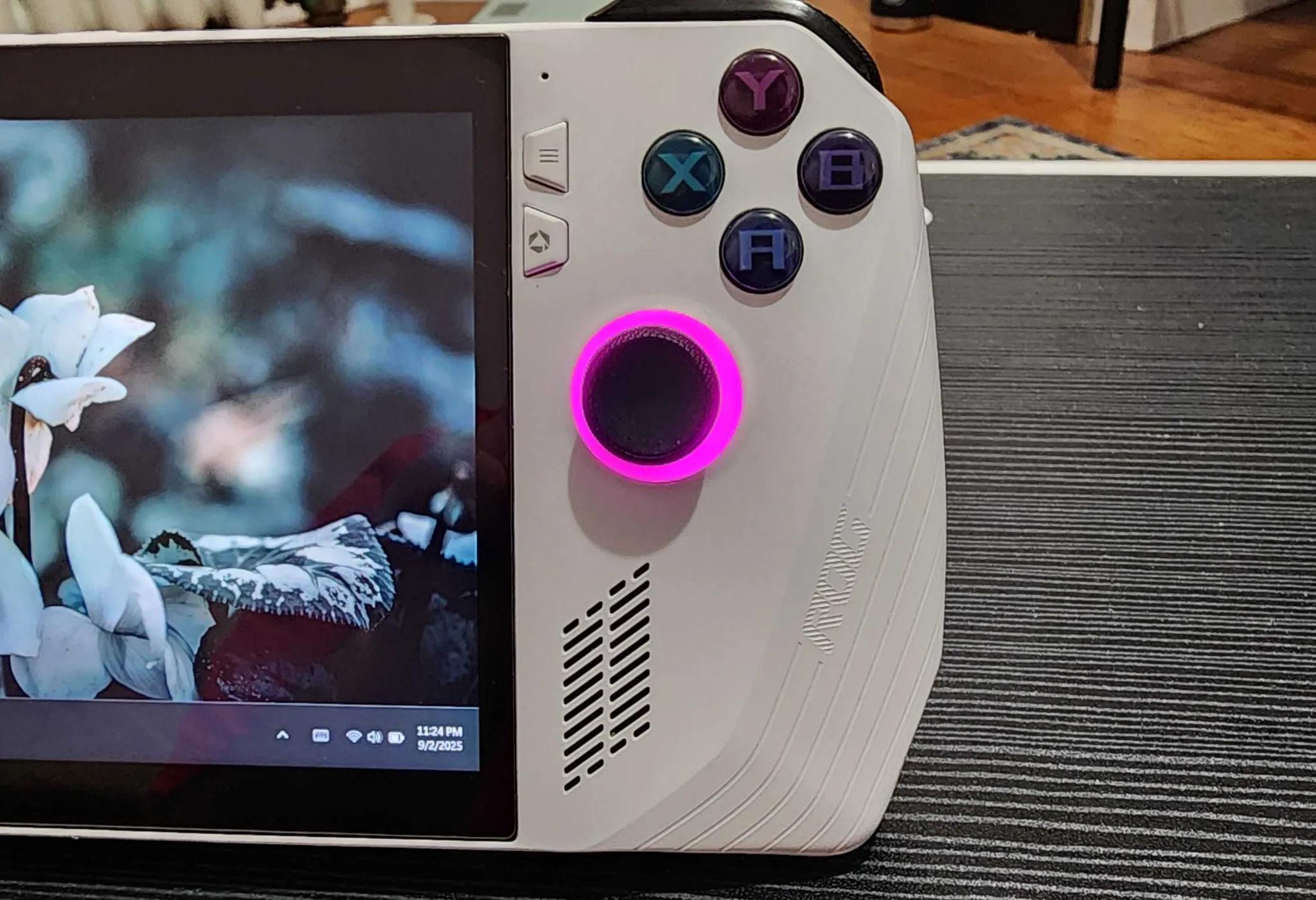 ASUS ROG Ally 7in 512GB White Gaming Handheld Gaming PC/Console (Modded, works perfectly)