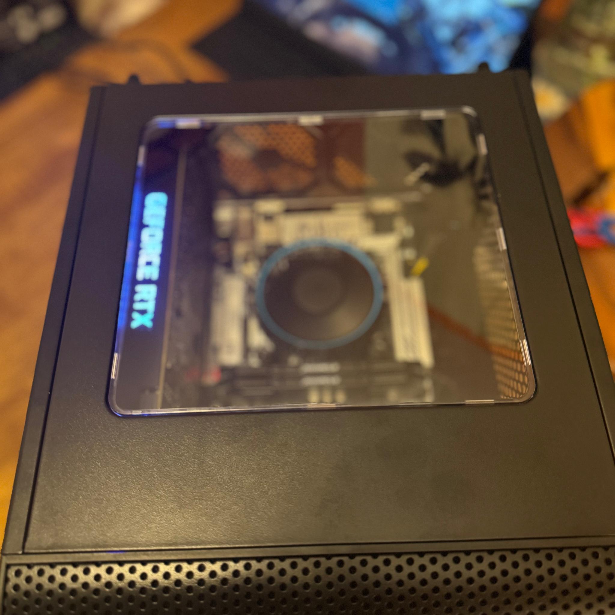 ▪️The Cube™️ - RTX 2060 | Intel i3 14100 | 16GB DDR4 | 1TB SSD