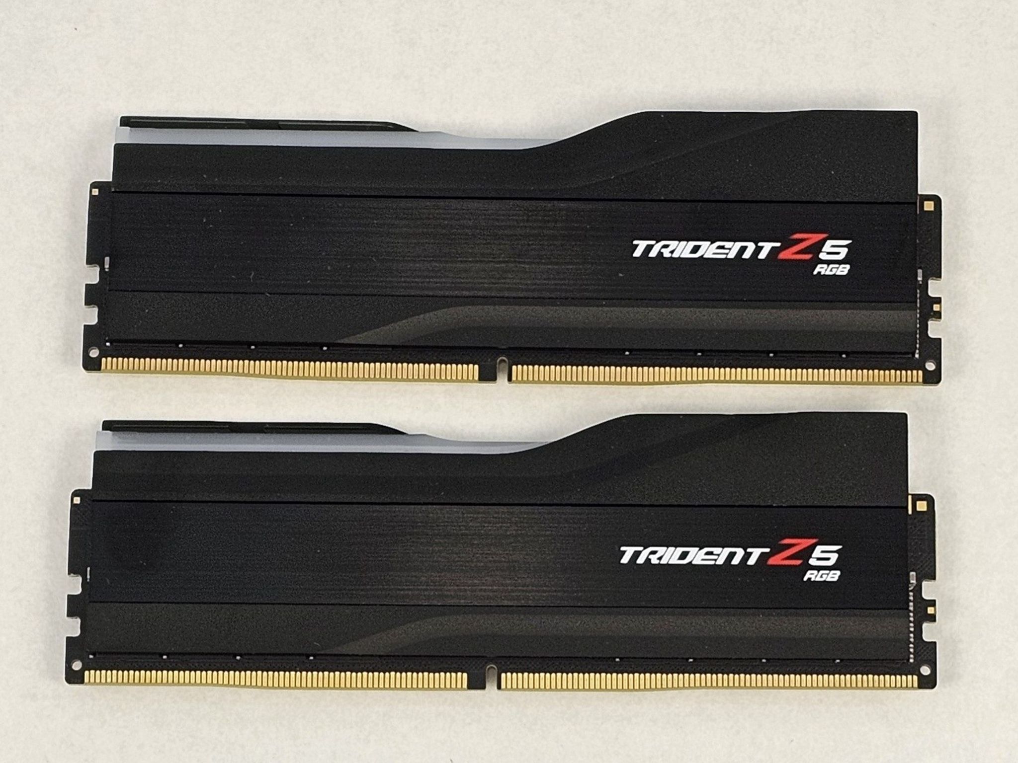 64GB DDR5 (2x32GB) CL32 6400MT/s G.Skill Trident Z5 RGB
