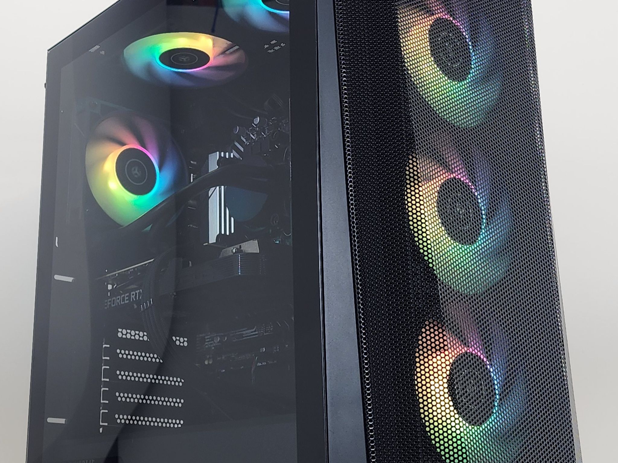 Gaming PC i5-12600KF 32GB RAM 1TB SSD RTX 3070 8GB Windows 11 Computer
