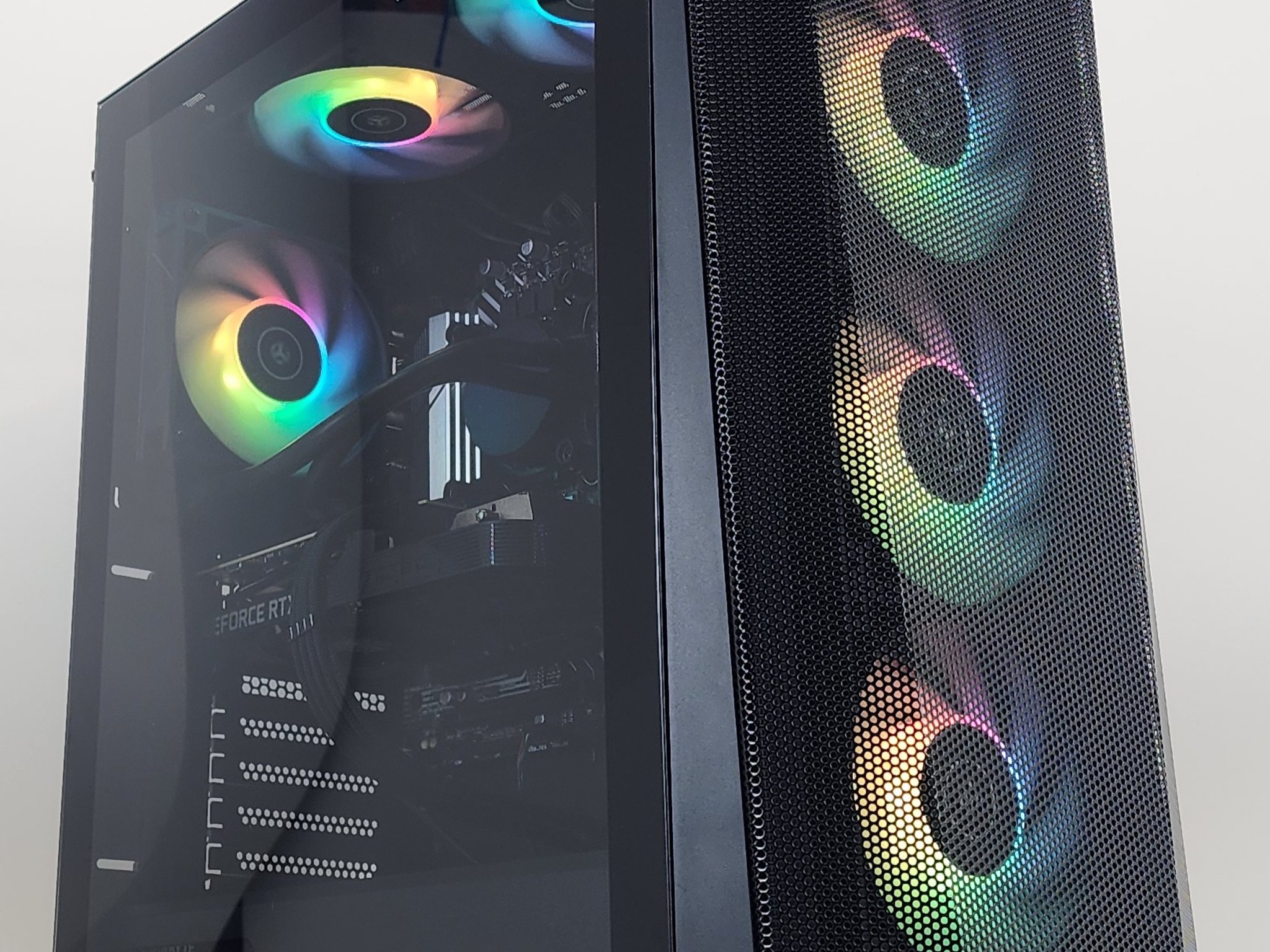 Gaming PC i5-12600KF 32GB RAM 1TB SSD RTX 3070 8GB Windows 11 Computer