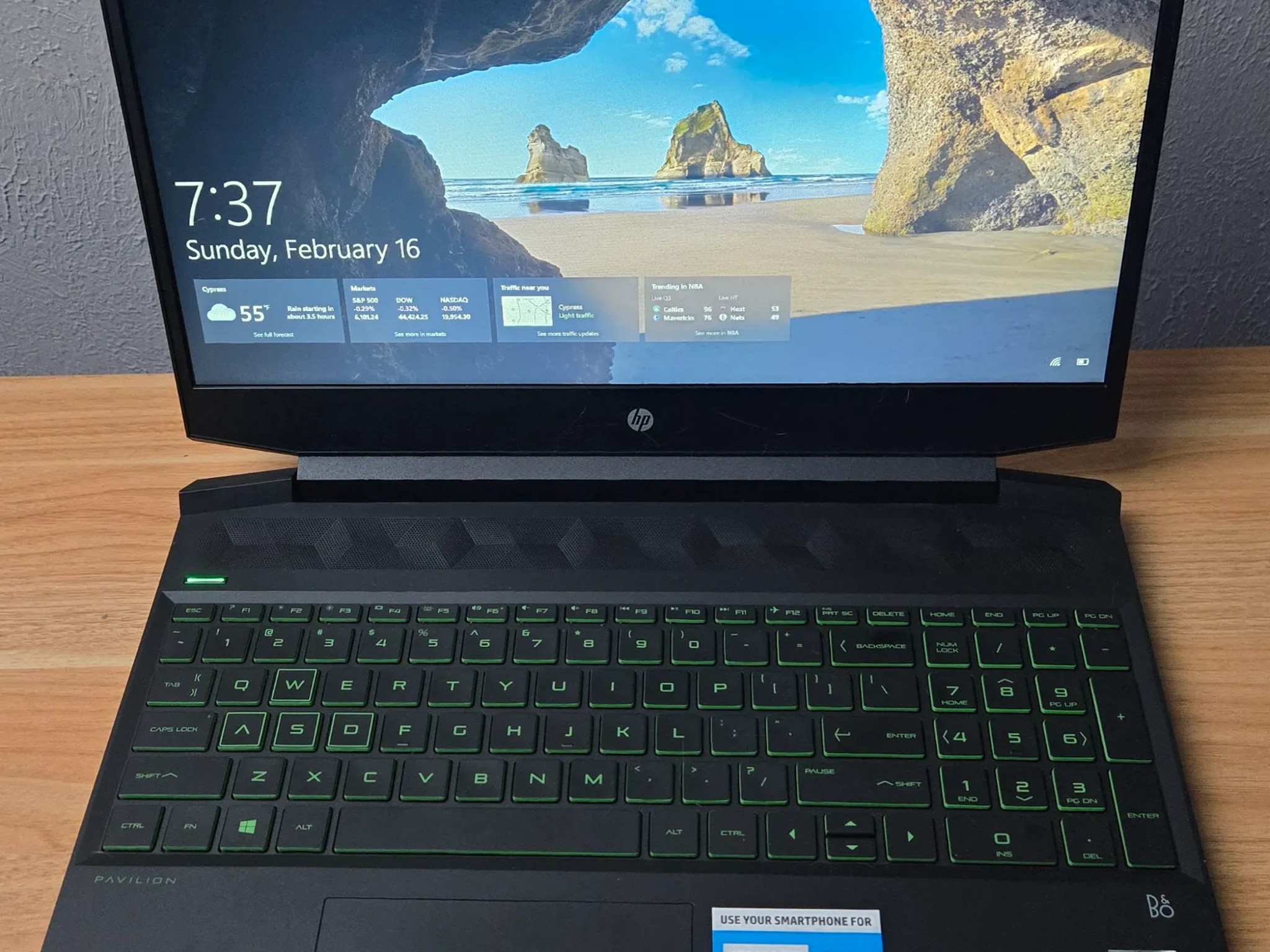 HP Gaming Laptop 15.6" - GTX 1650 + Ryzen 5 4600H