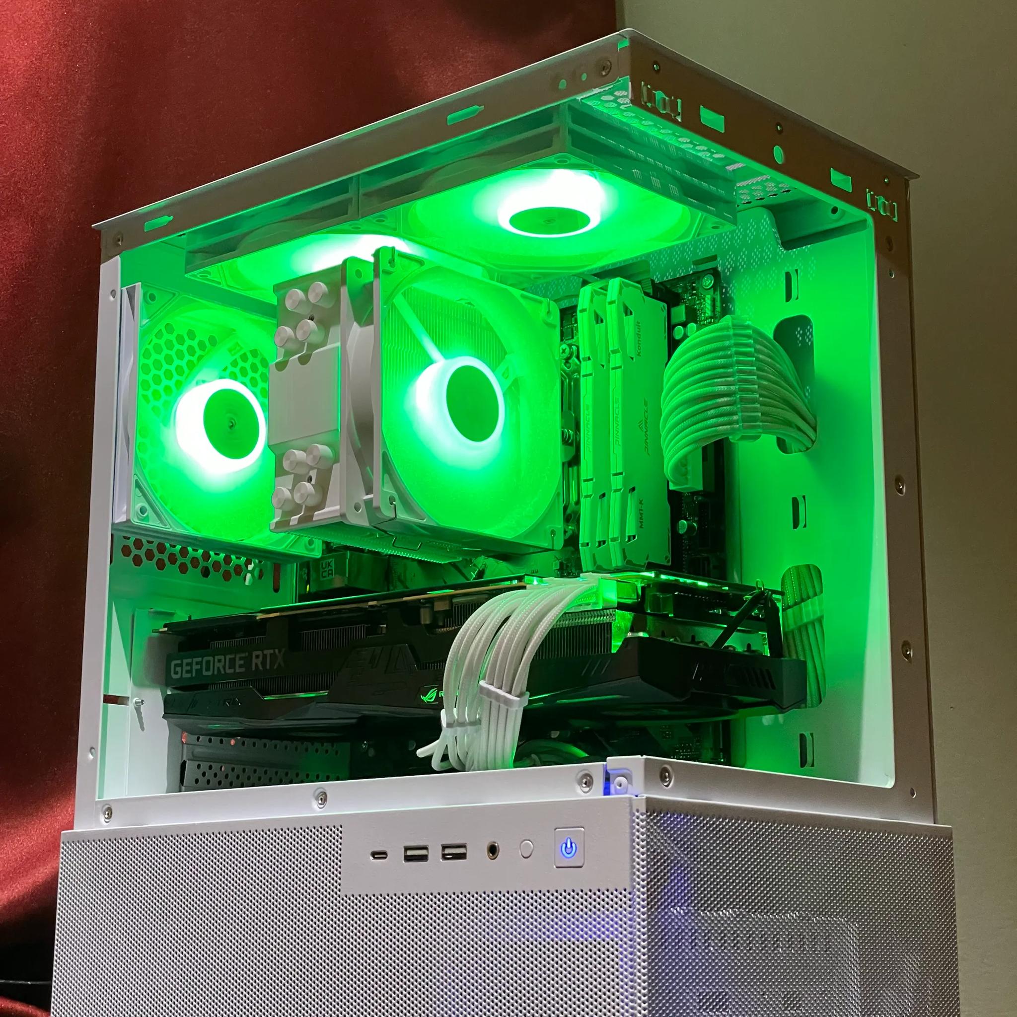 White Gaming PC (Zero Build Fee) | RTX 2080 | Ryzen 5 | 16 GB DDR4 | 1 TB NVME
