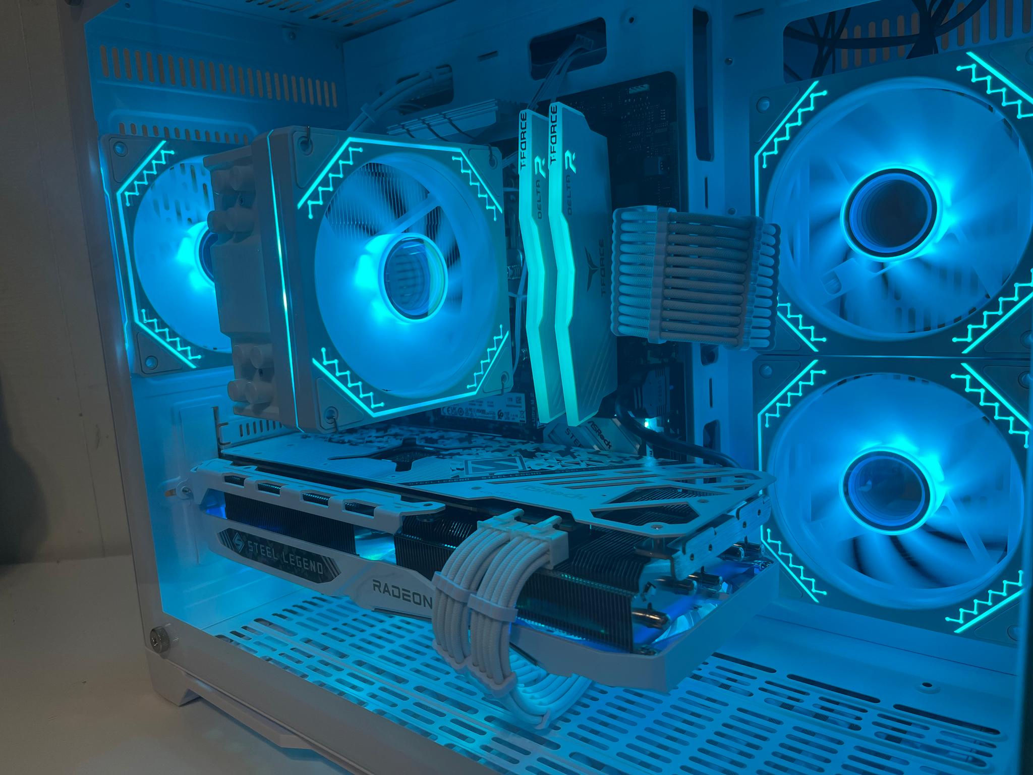 1440p Streaming/Gaming PC|RX 7800XT|Ryzen 5 5600x|1 TB M.2 SSD