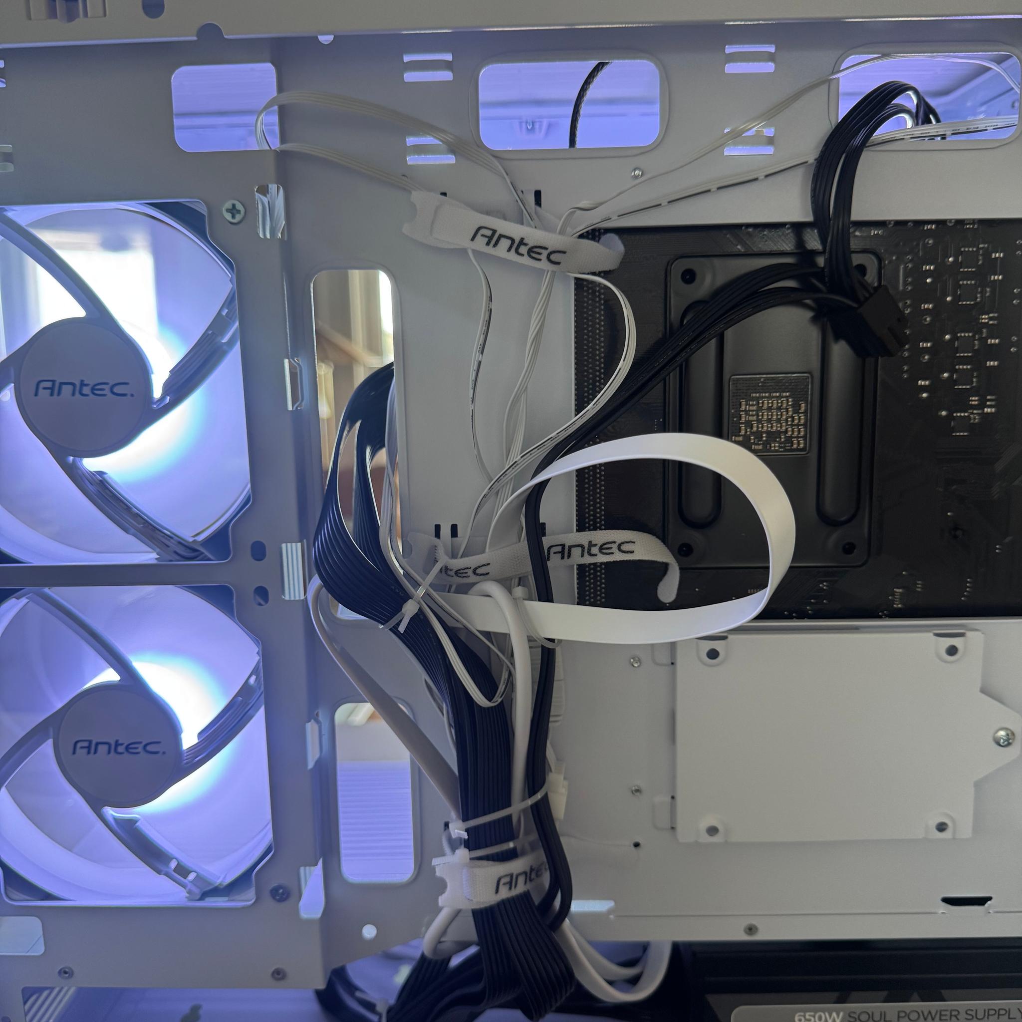 🎮 All-White RGB Gaming PC | RTX 3060 | Ryzen 5 5500 | 16GB | 512GB SSD