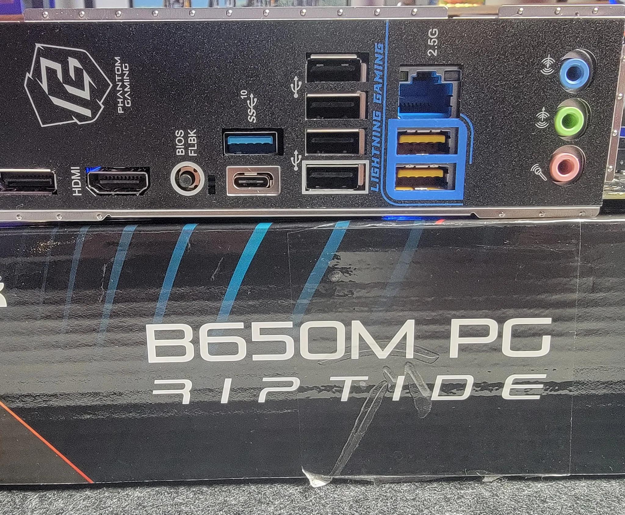 ASRock B650M PG Riptide AMD AM5 microATX Motherboard