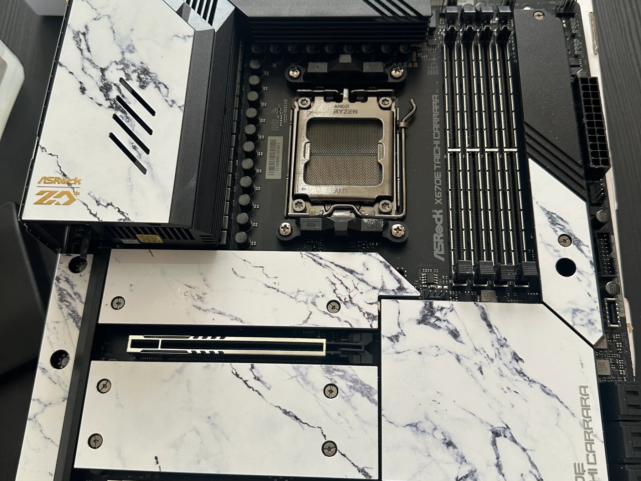 ASRock X670E Taichi Carrara
