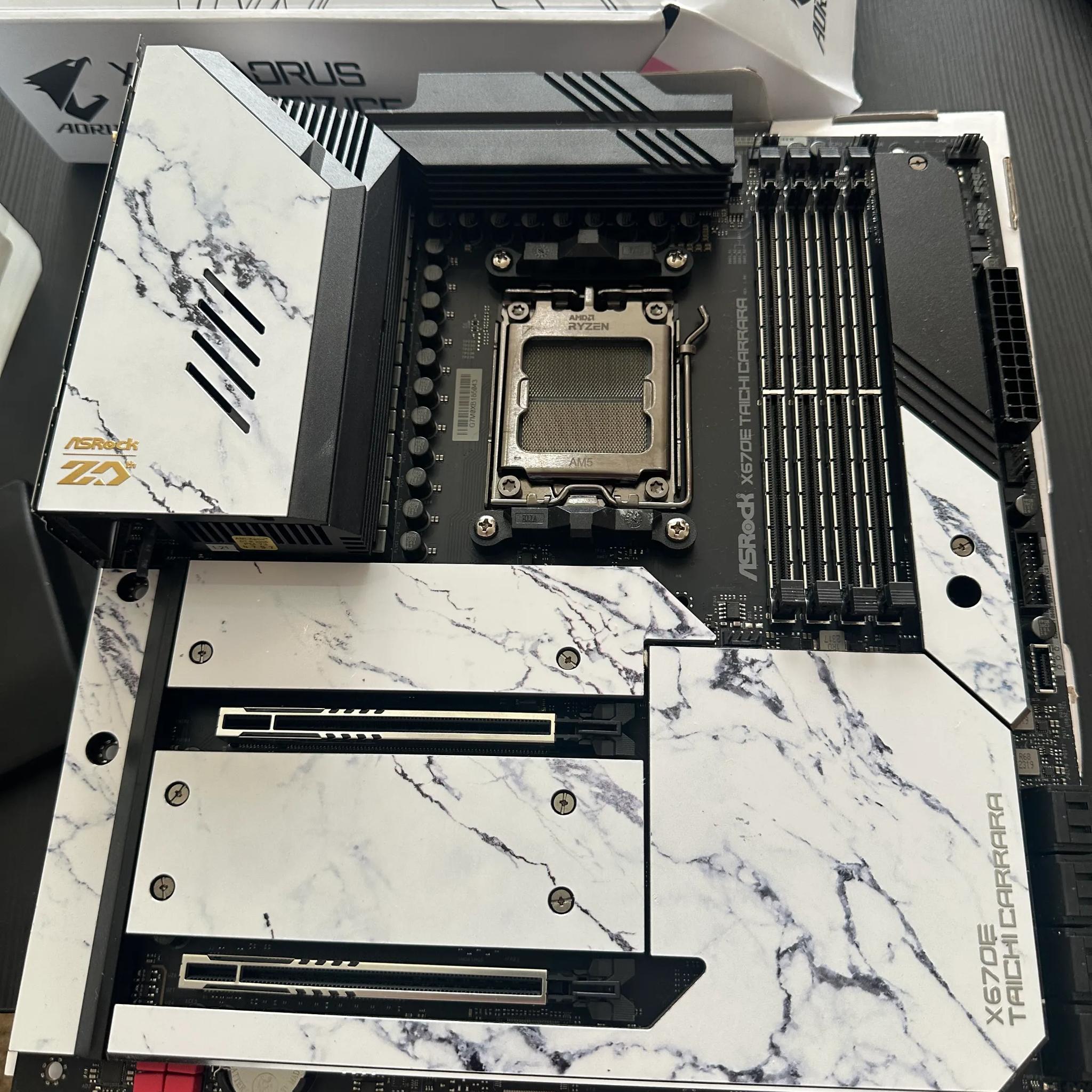 ASRock X670E Taichi Carrara