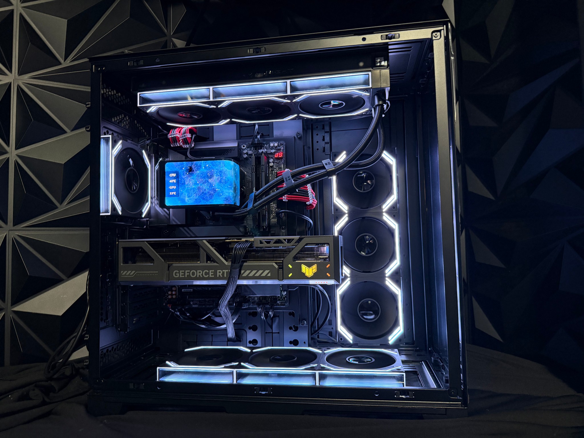 🔥🟥 REDLINE APEX 🟥🔥 Ryzen 9 9950X| RTX 5080| 64 GB DDR5| 6 TB NVMe| 1250W PSU