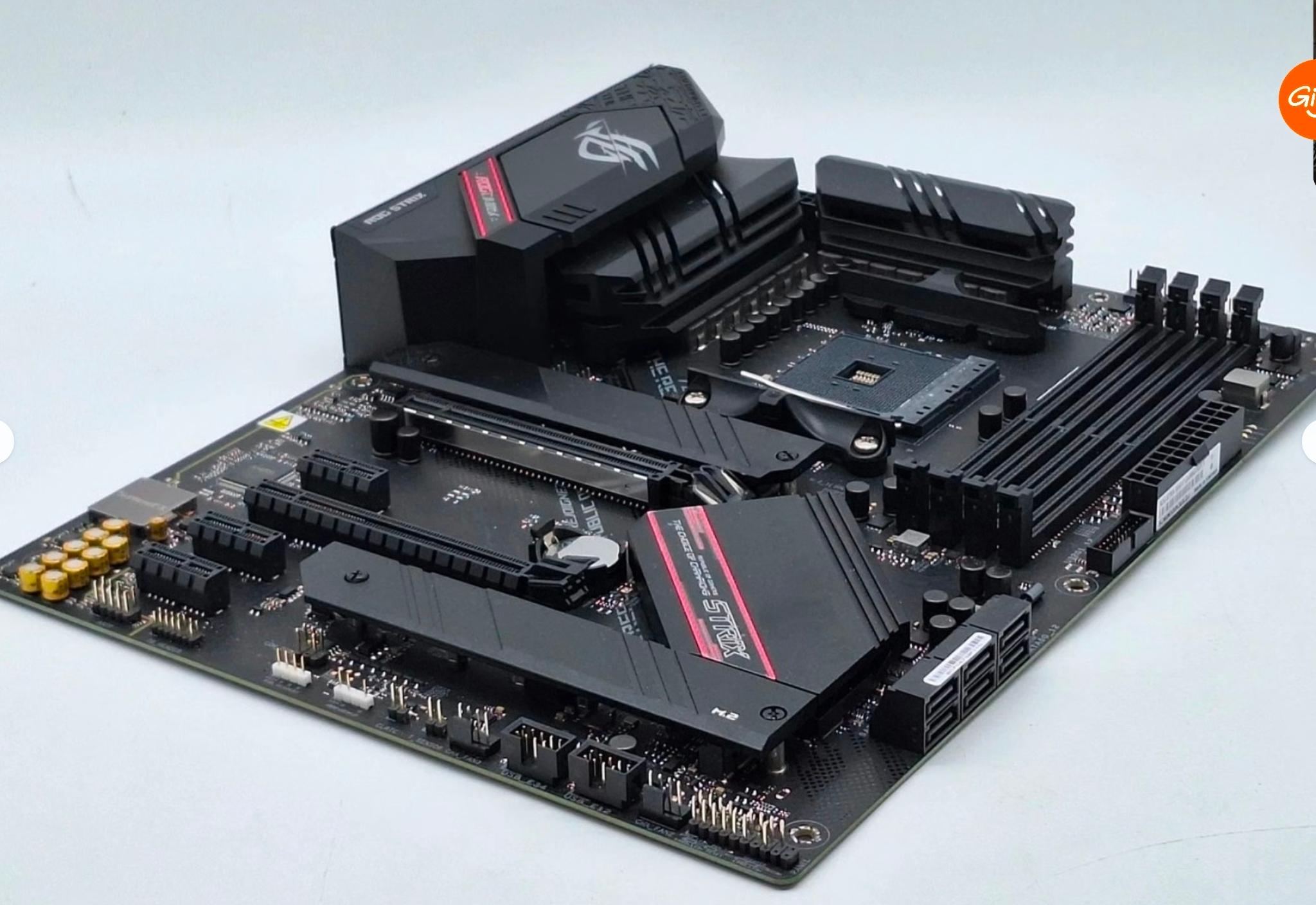 ROG Strix B550-F Gaming WiFi II + Ryzen 3950X + 16GB Aorus RGB + 500GB NMVE  210 views  8 saves