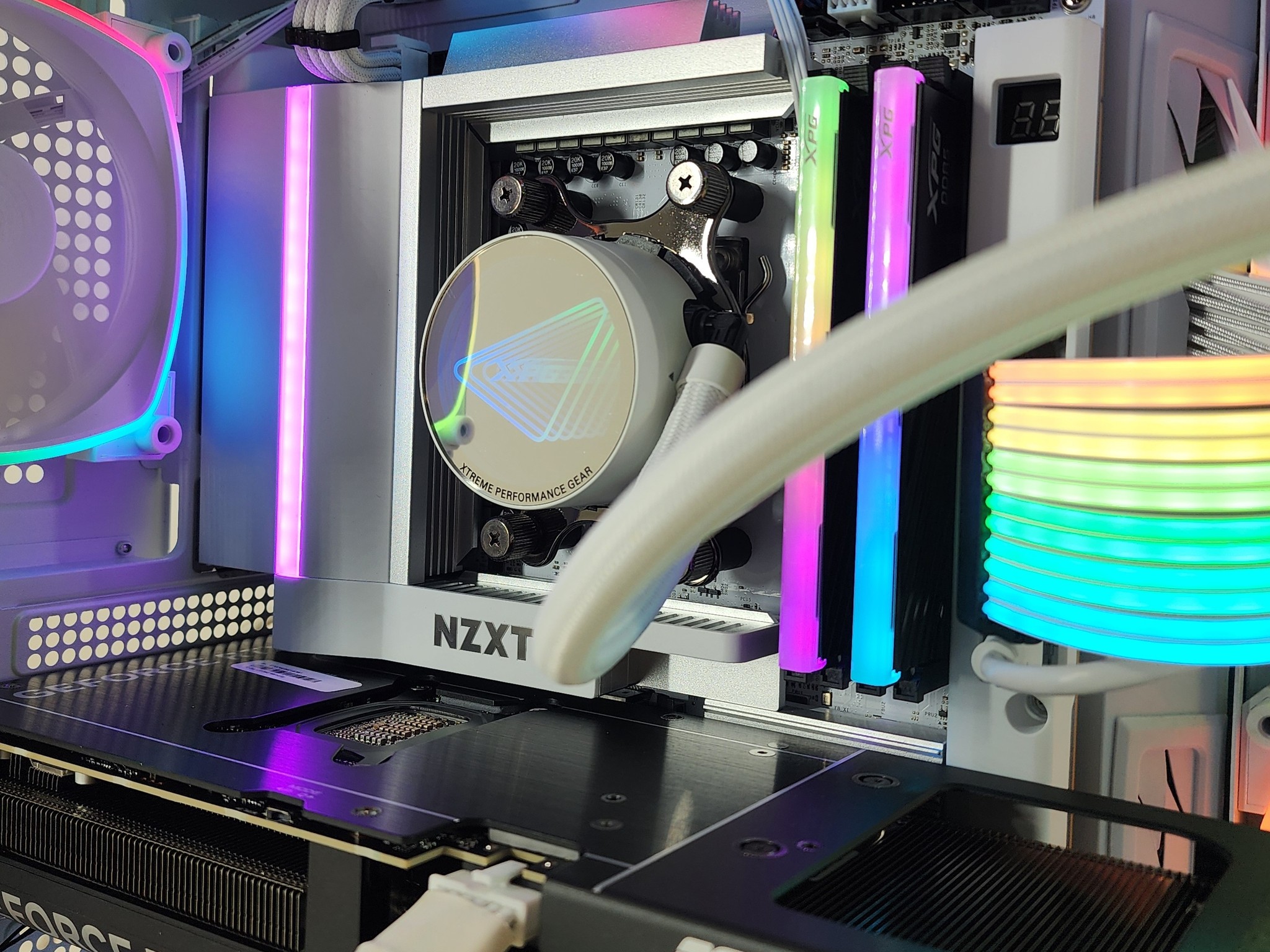 Gaming PC Ryzen 7 9700X 32GB RAM 2TB SSD RTX 5070 12GB Windows 11 Computer