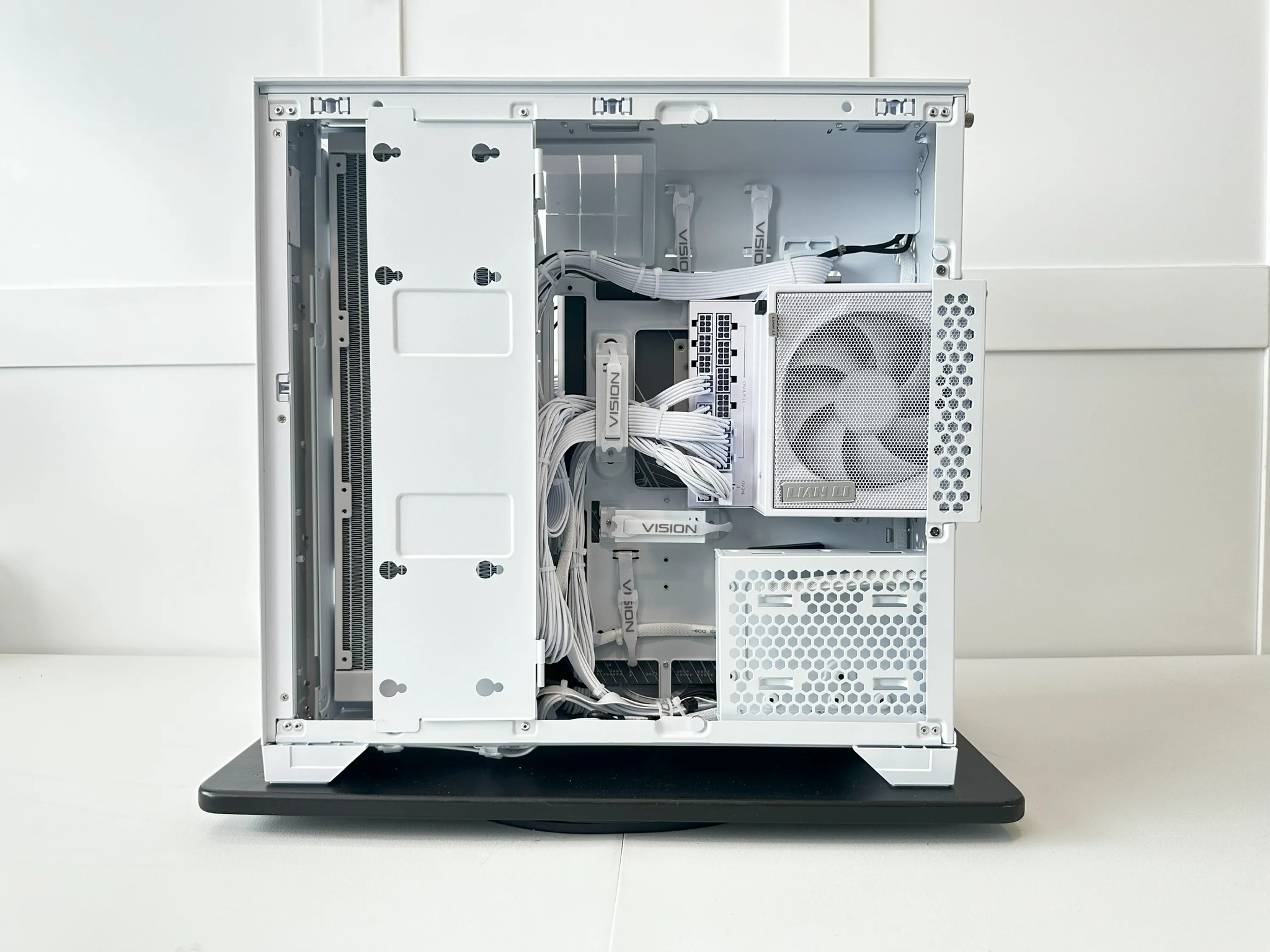 ❄️New NVIDIA GeForce RTX 5070 Ti AERO Overclocked w/ AMD Ryzen 9800X3D/ 32GB RAM/ 2TB NVME❄️