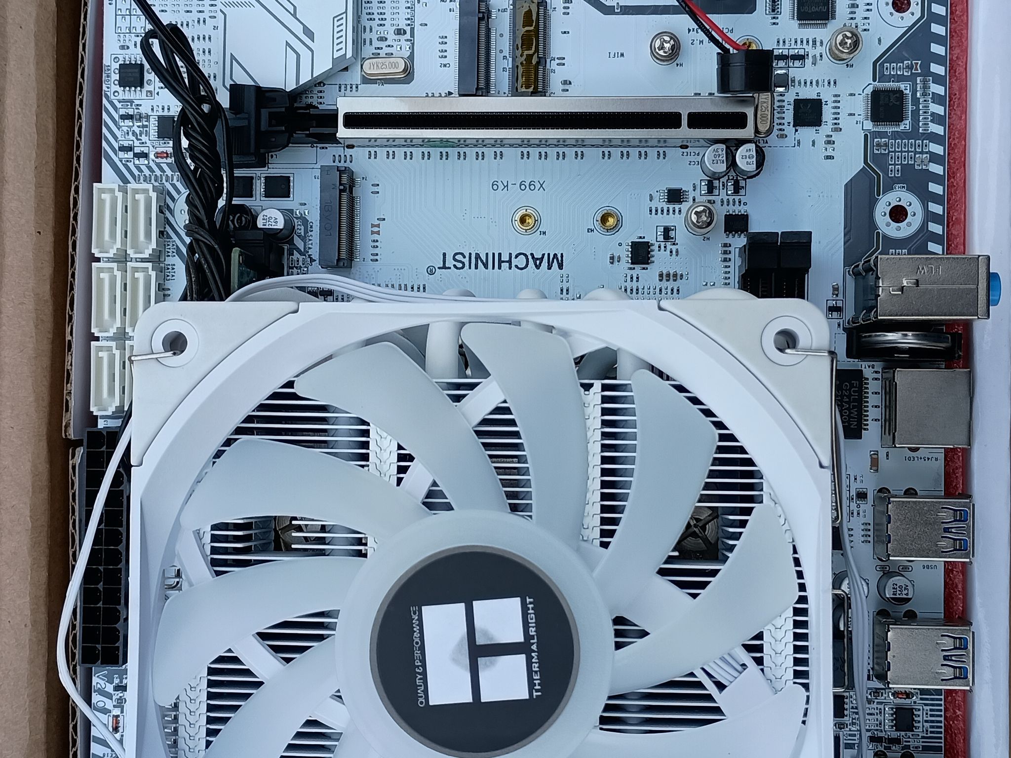 Machinist X99 K9 MB /W Xeon E5-2660 v4 & 8GB DDR4 Ram