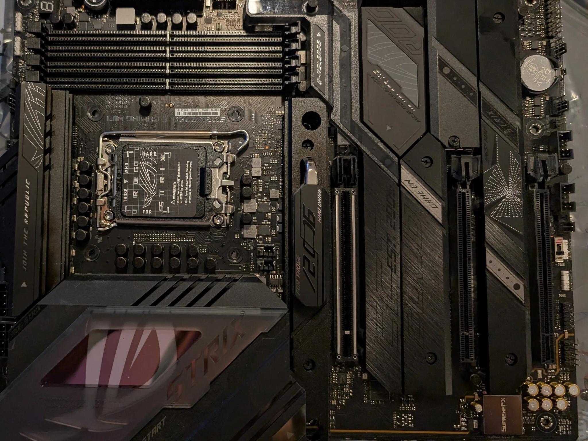 ROG STRIX Z790-E GAMING WIFI