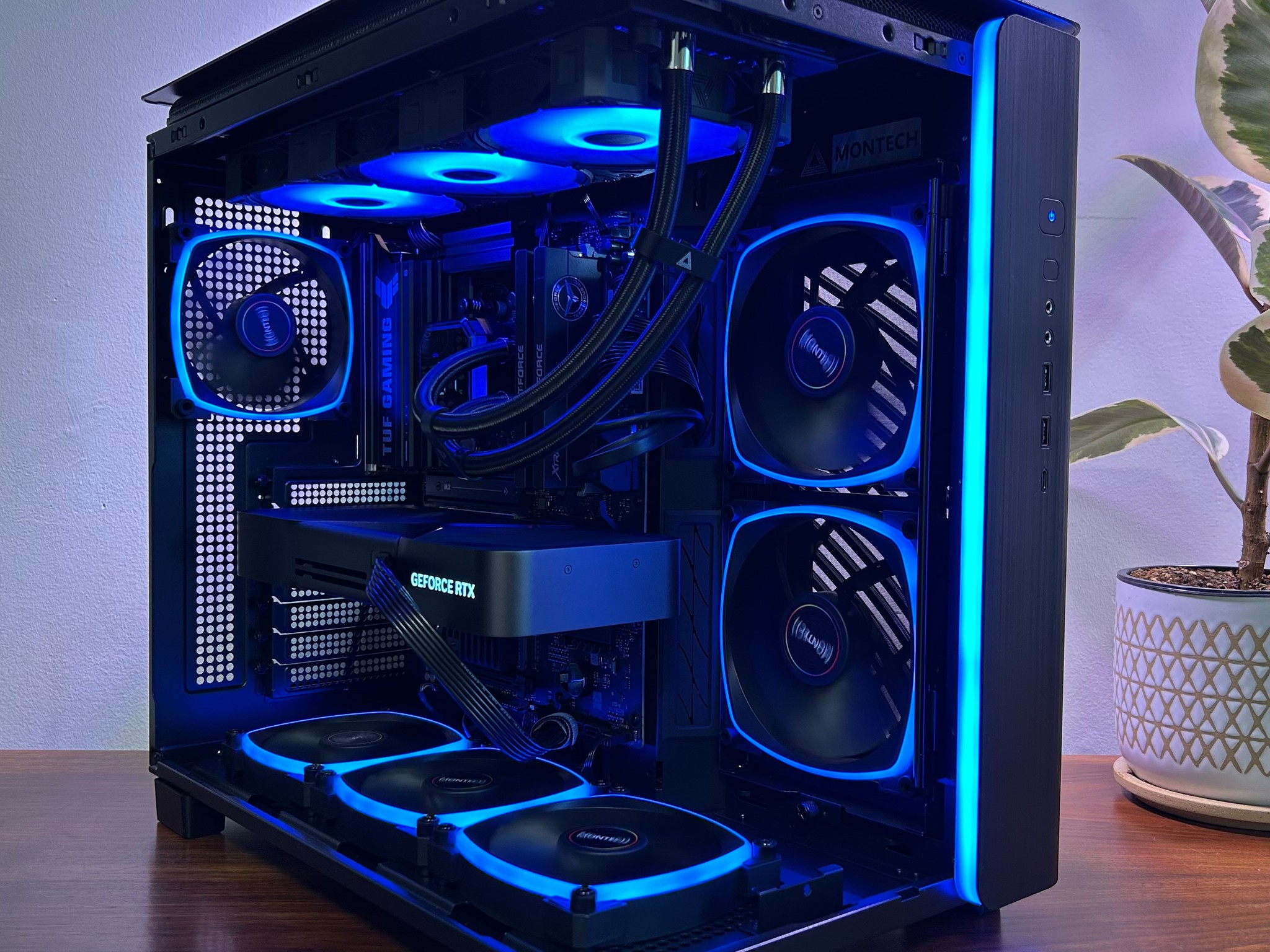 RTX 5090 FE | Ryzen 7 9800X3D | 48GB DDR5 | 2TB NVMe | 360mm AIO | 1050W Gold