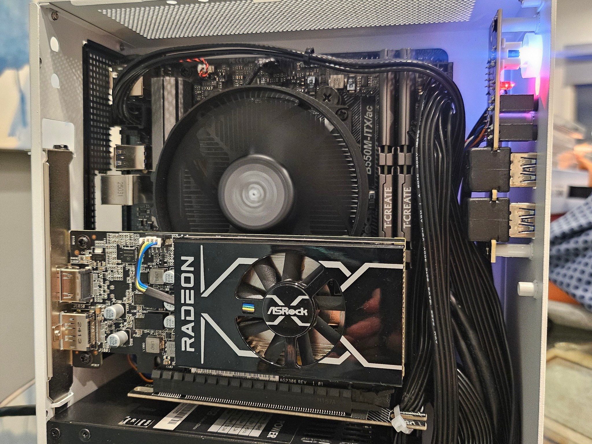 Gaming ITX PC - R5 5500/RX 6400