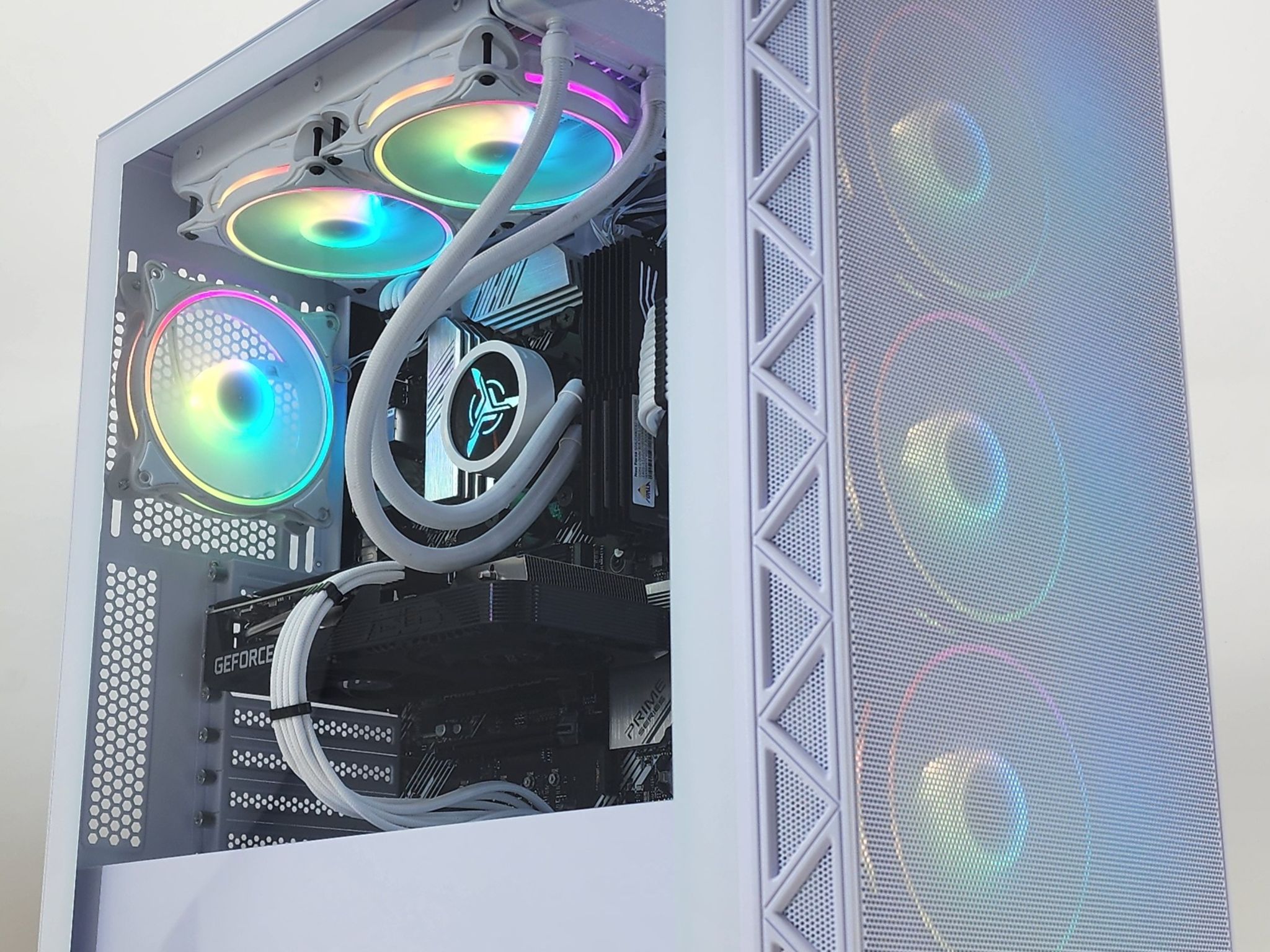 Gaming PC Ryzen 5 5500 32GB RAM 1TB SSD RTX 3070 8GB Windows 11 Computer
