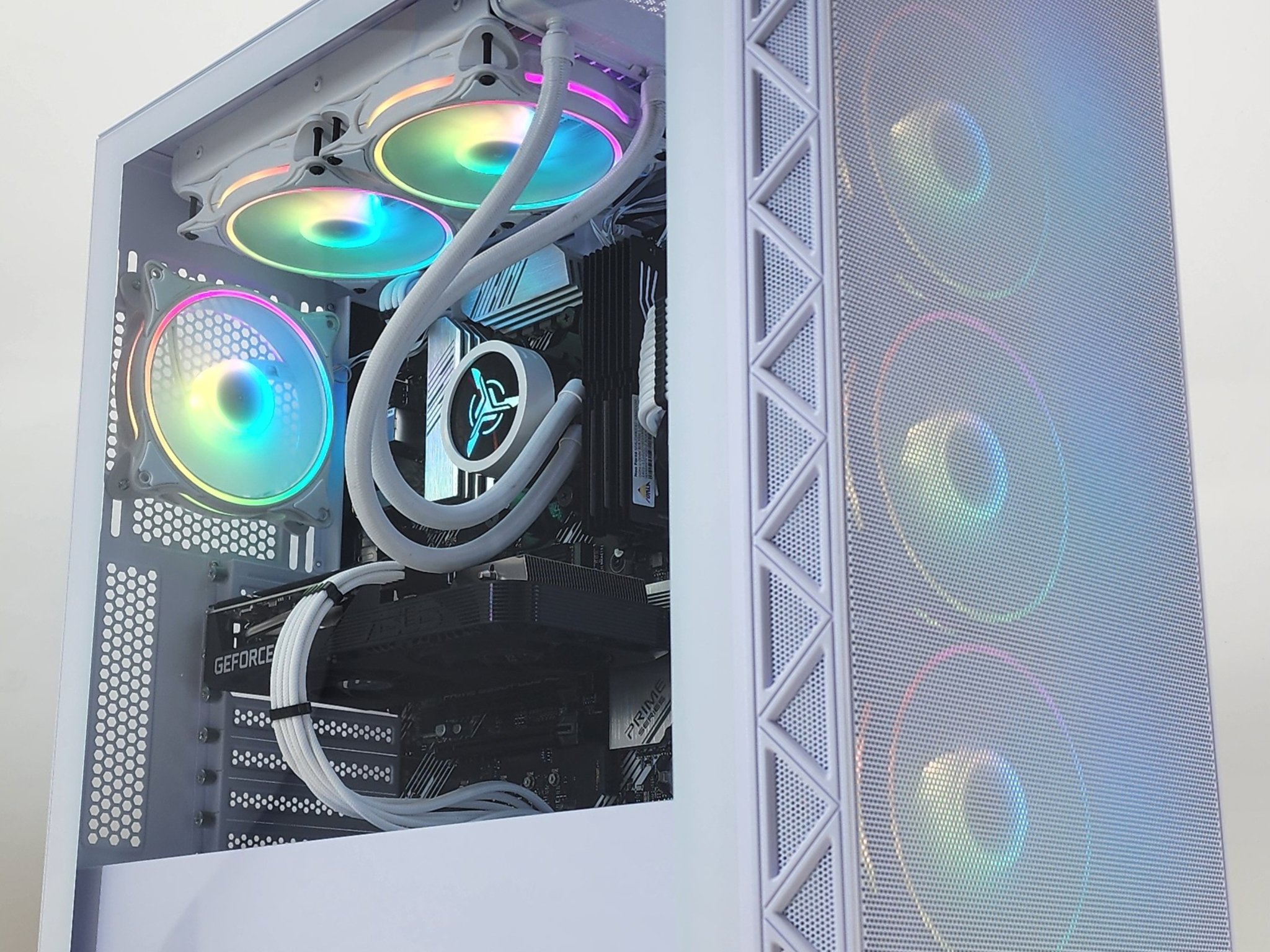 Gaming PC Ryzen 5 5500 32GB RAM 1TB SSD RTX 3070 8GB Windows 11 Computer