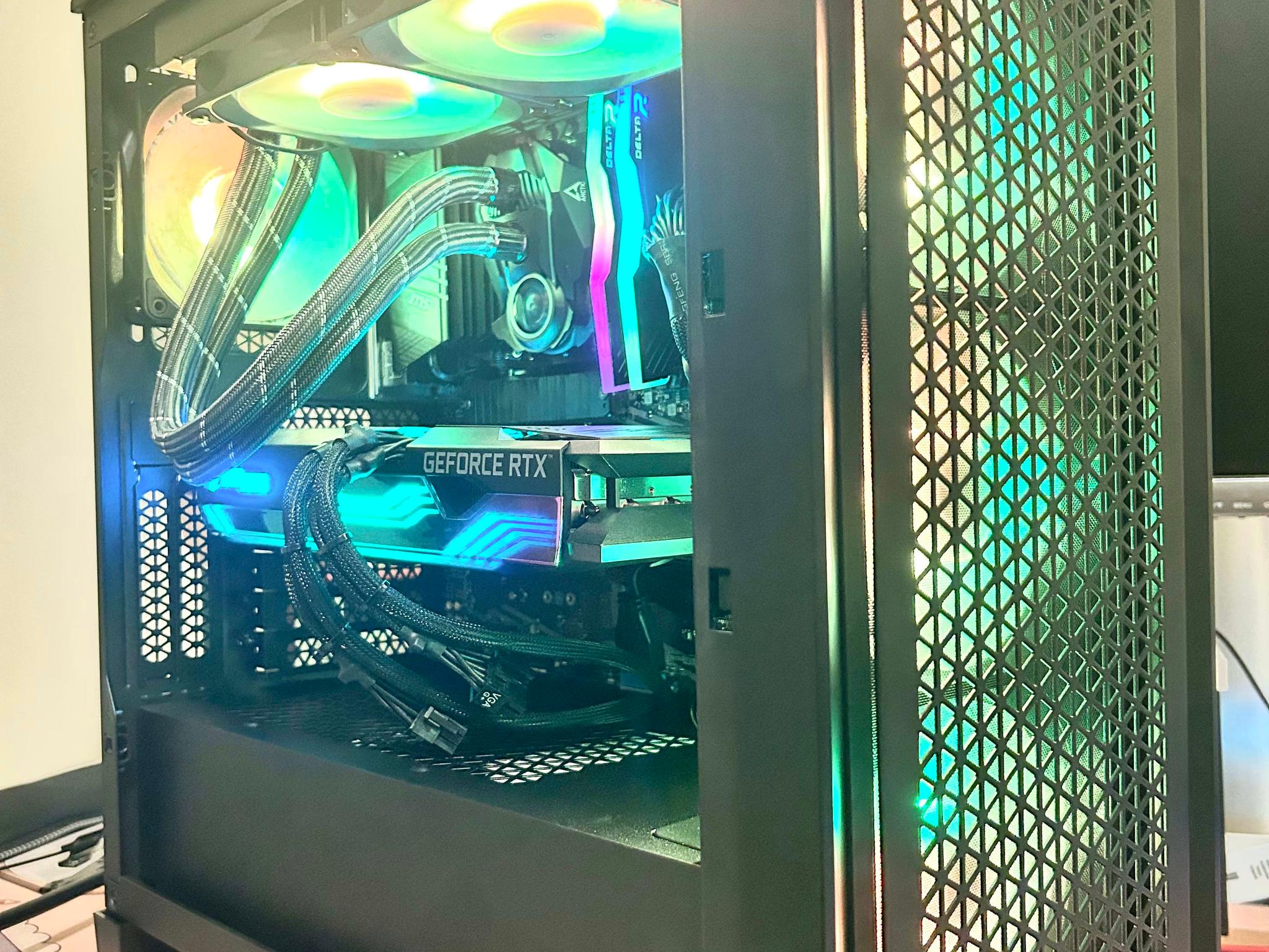 Cypher👻 Rtx 3070 8GB, Ryzen 5 5600 High-End Gaming PC 