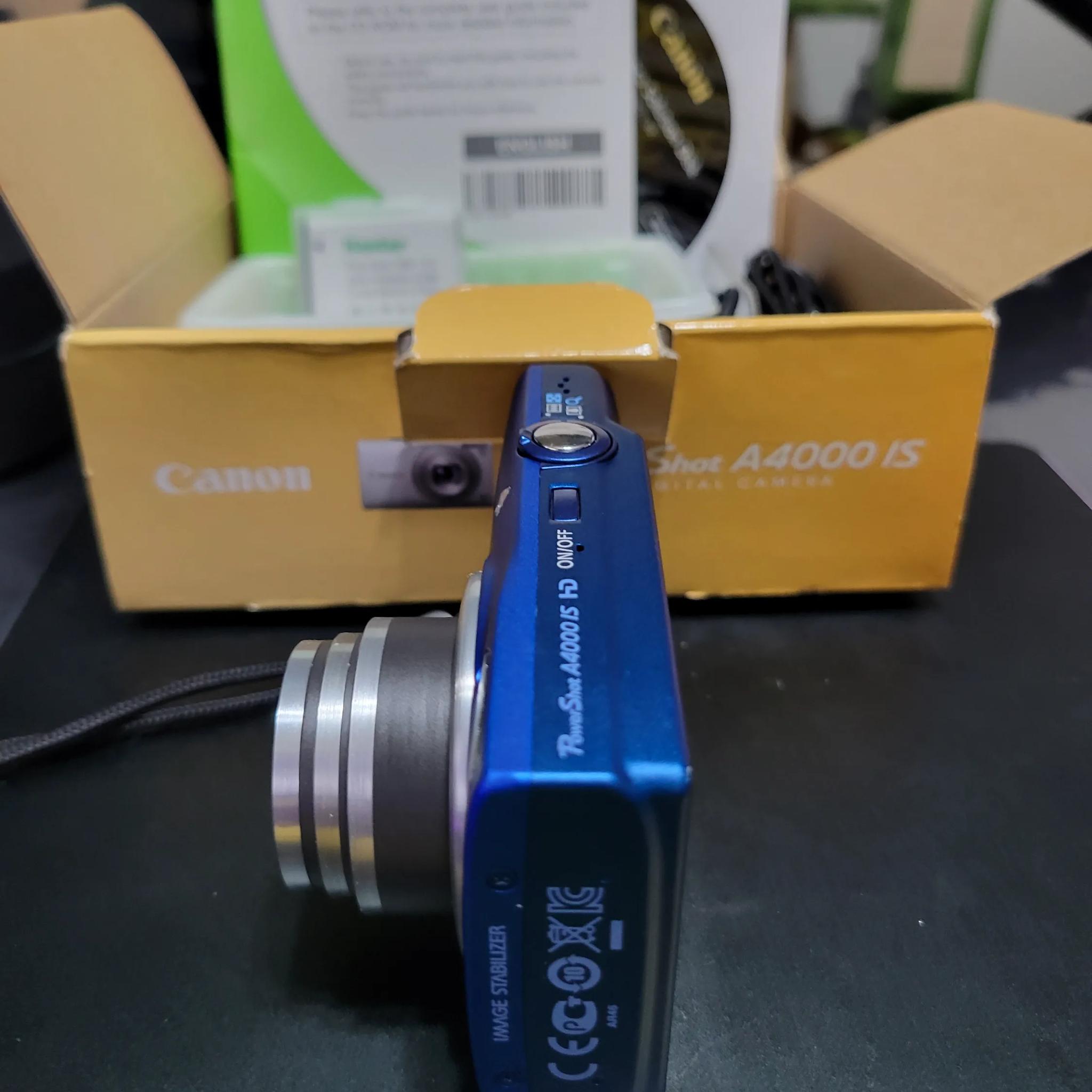 🔵 Canon PowerShot A4000 IS – Boxed 📦 | Great condition 💎 | Bonus Battery 🔋 | $175 OBO🚀