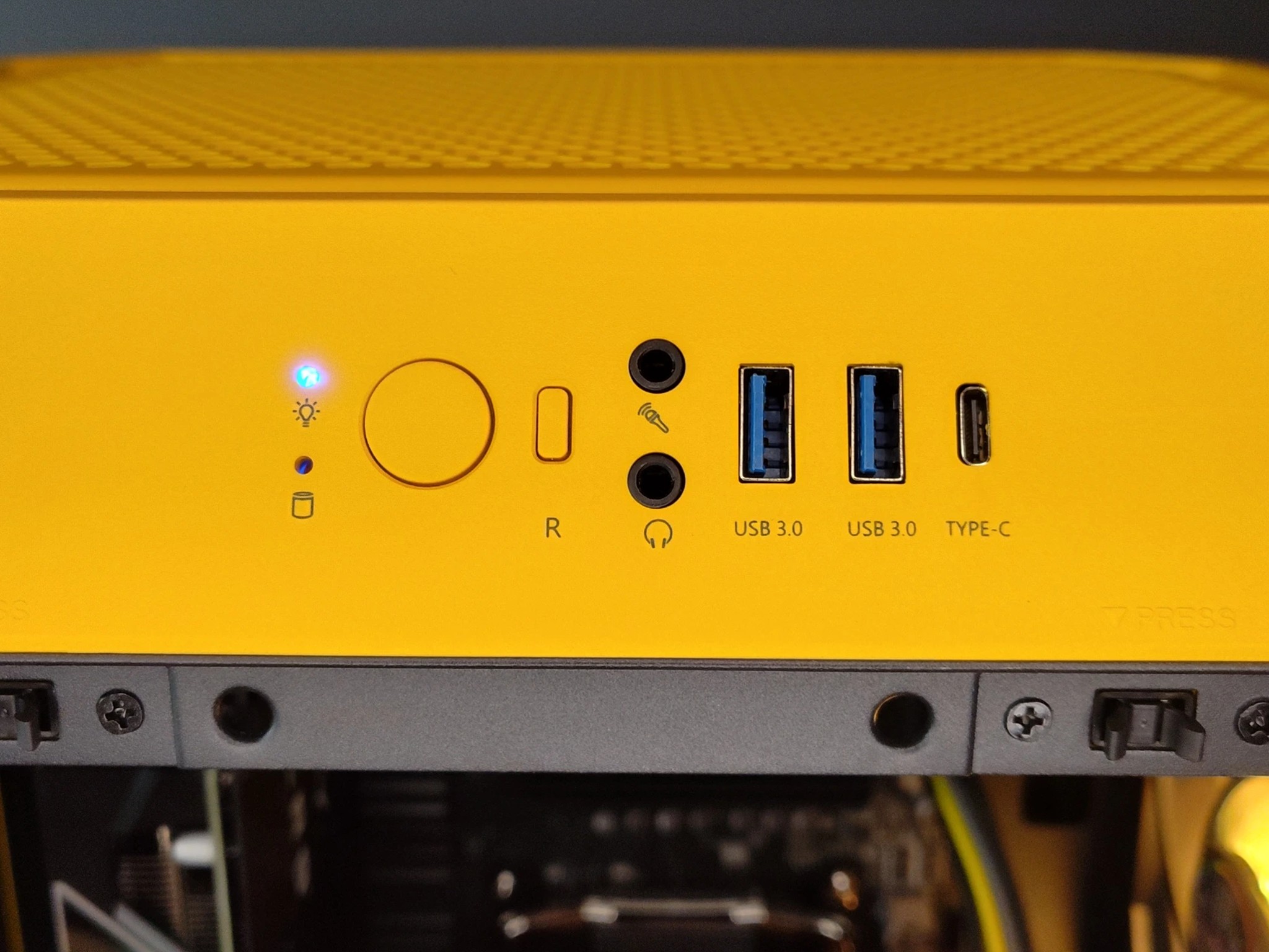 Ryzen 7 5700X | RTX 4060 | 32Gb RAM | 2TB NVMe | 1080p | 1440P | Content Creation Ready