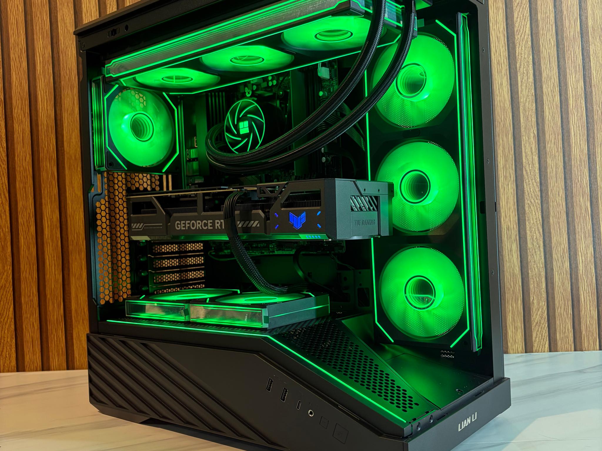 RTX 5070 |  RYZEN 7 7800X3D | 16GB DDR5 | 750w PSU | 1TB NVME | 360MM AIO