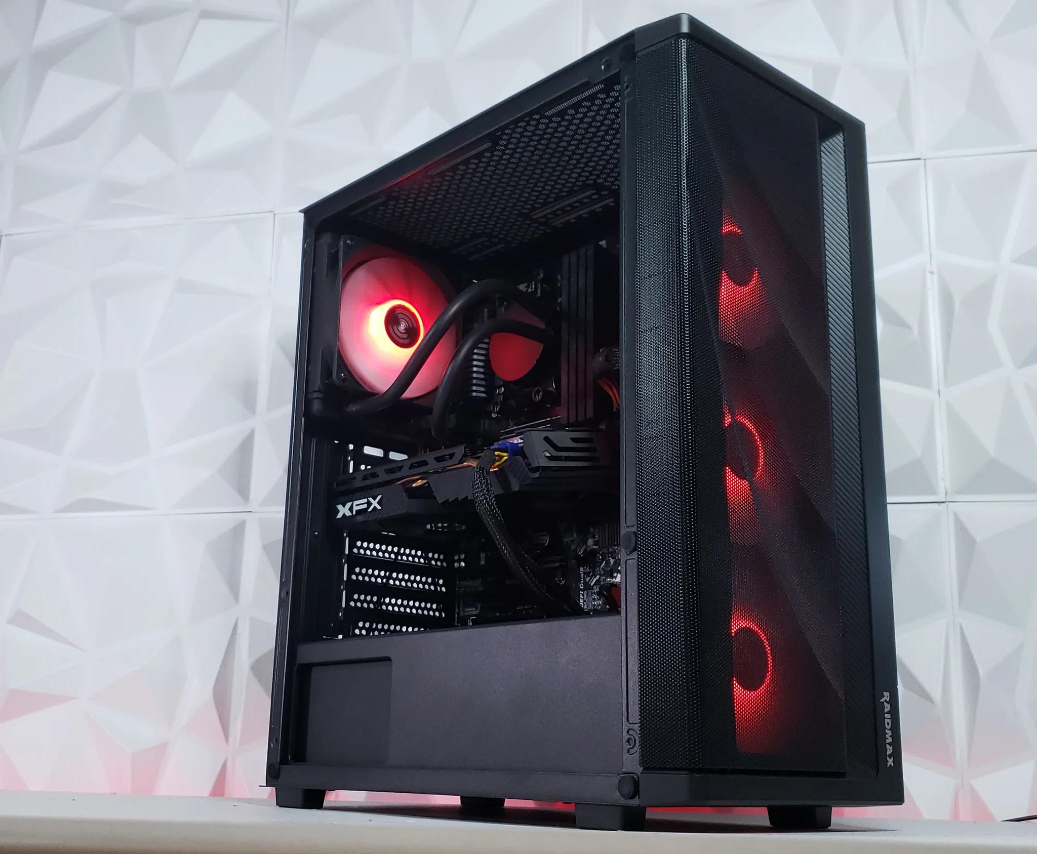 ✨ Liquid-Cooled 8-Core PC | FX-8120/RX 580✨