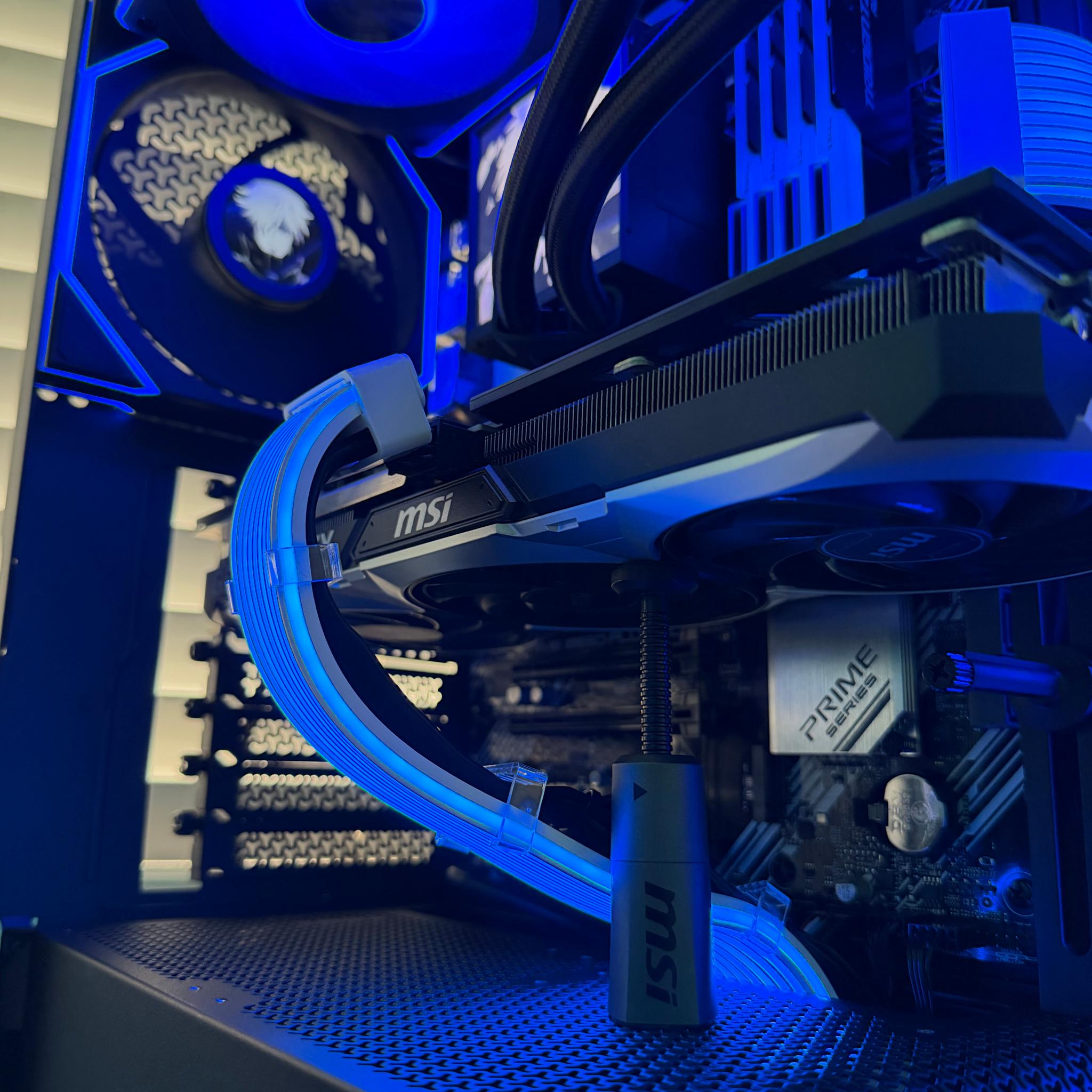 🎮 CUSTOM SHOWCASE GAMING PC | RTX 4070 + RYZEN 5 5600X3D