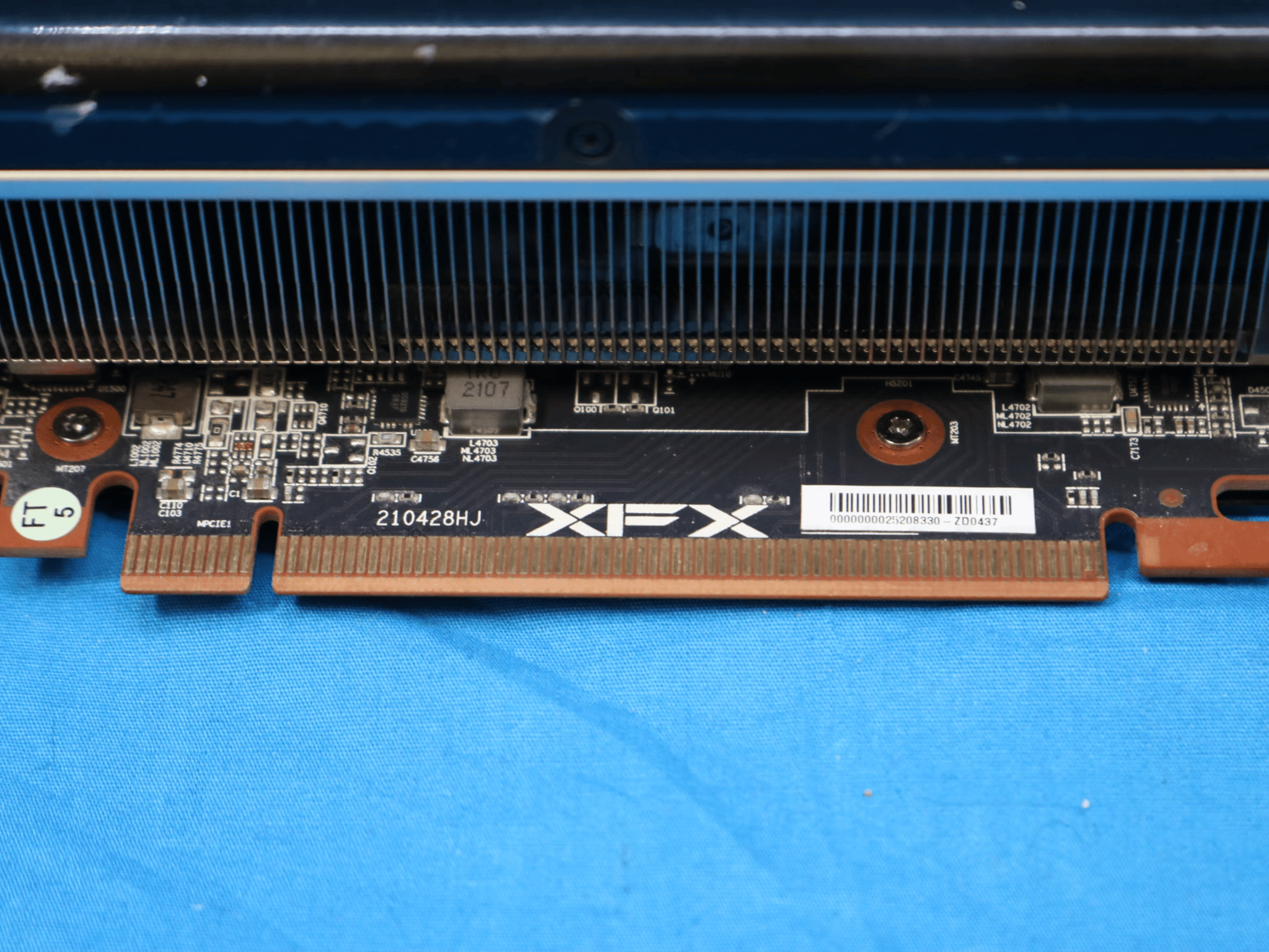 XFX Speedster Qick319 AMD Radeon RX 6700 XT 12GB GDDR6 PCIe Desktop GPU RX67XTYP VD.0