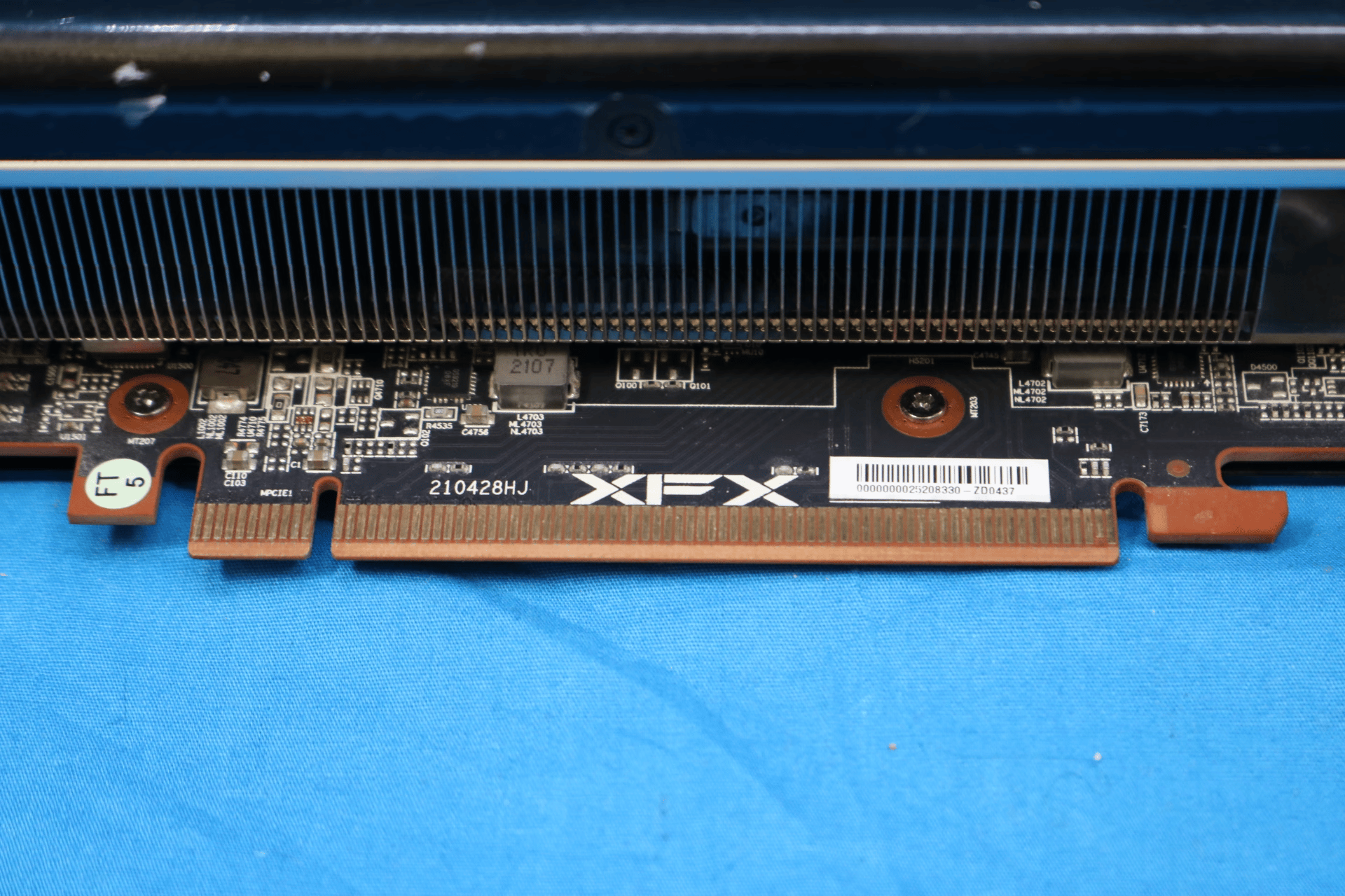 XFX Speedster Qick319 AMD Radeon RX 6700 XT 12GB GDDR6 PCIe Desktop GPU RX67XTYP VD.0