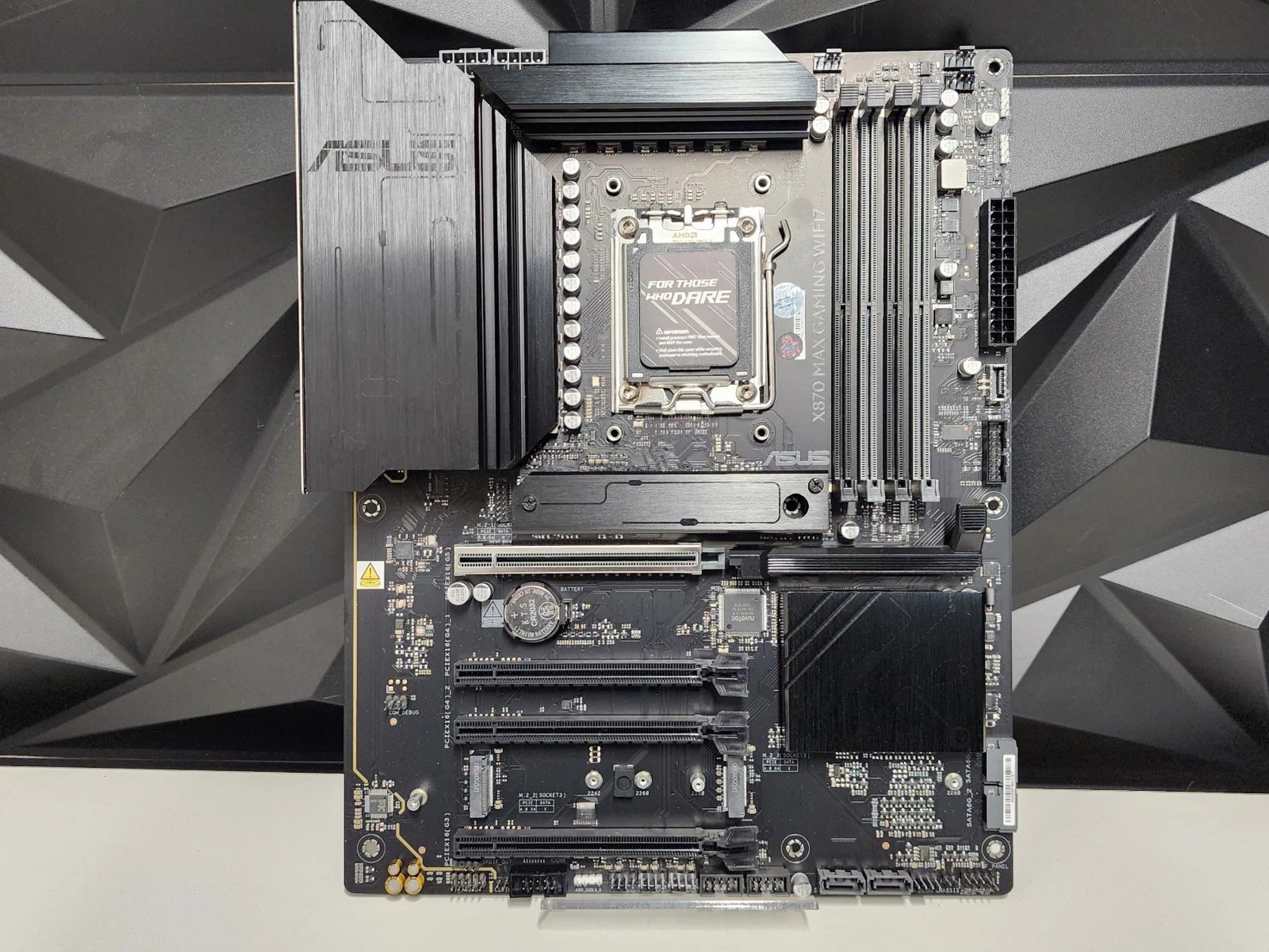 UPDATED BIOS ASUS X870 MAX GAMING WIFI7 DDR5 AM5 ATX MOTHERBOARD