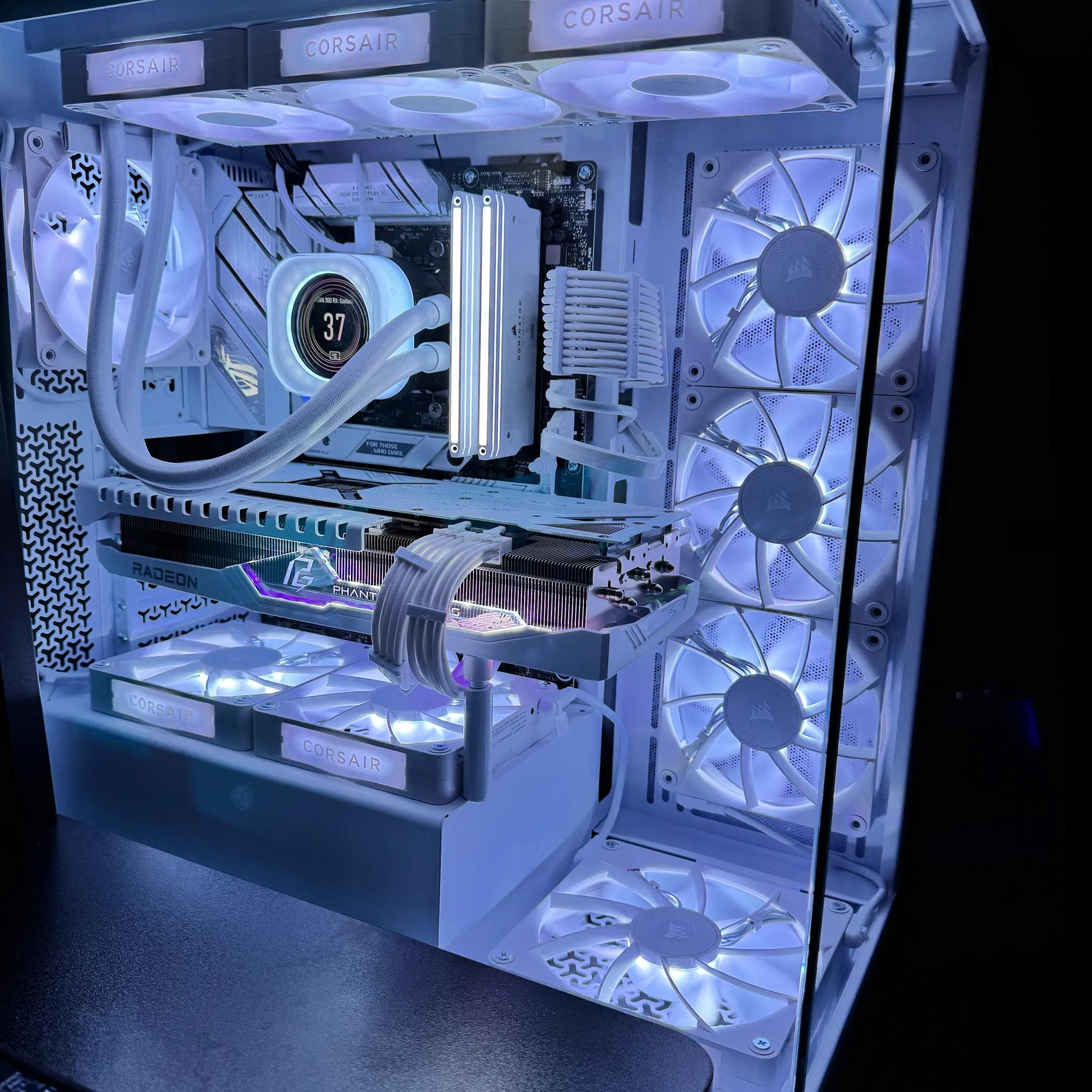 4K|7900 XT|7800X3D - Frosted Powerhouse