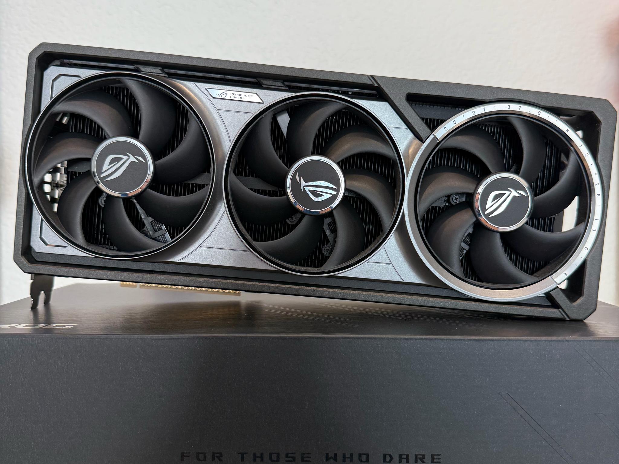 ASUS ROG Astral GeForce RTX 5080 16GB GDDR7 OC Edition