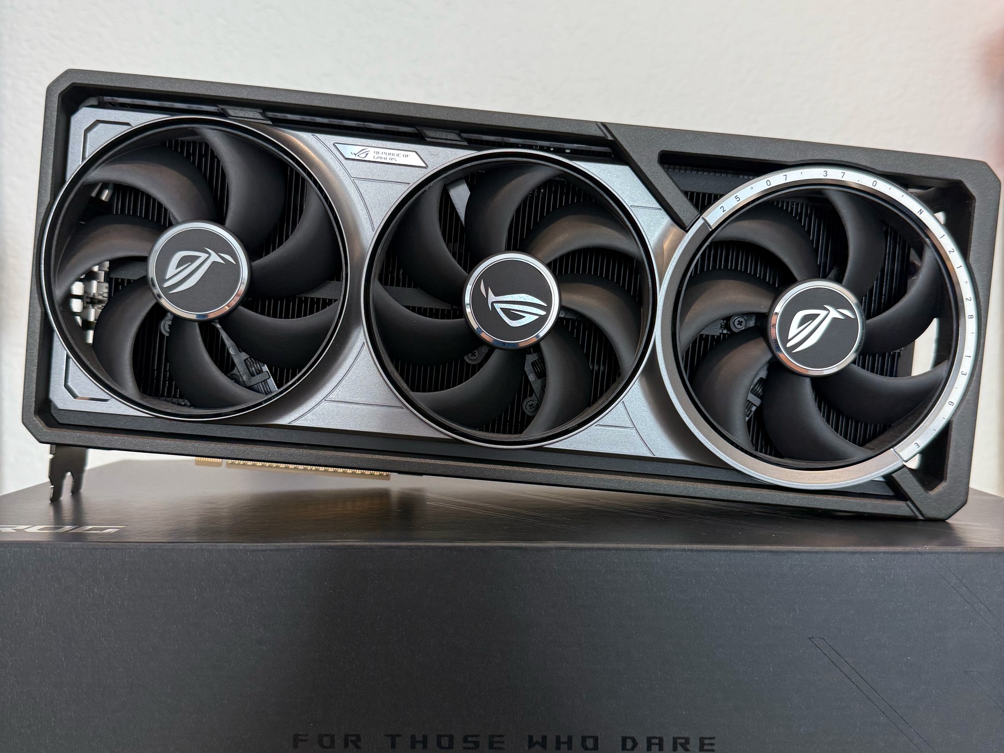 ASUS ROG Astral GeForce RTX 5080 16GB GDDR7 OC Edition