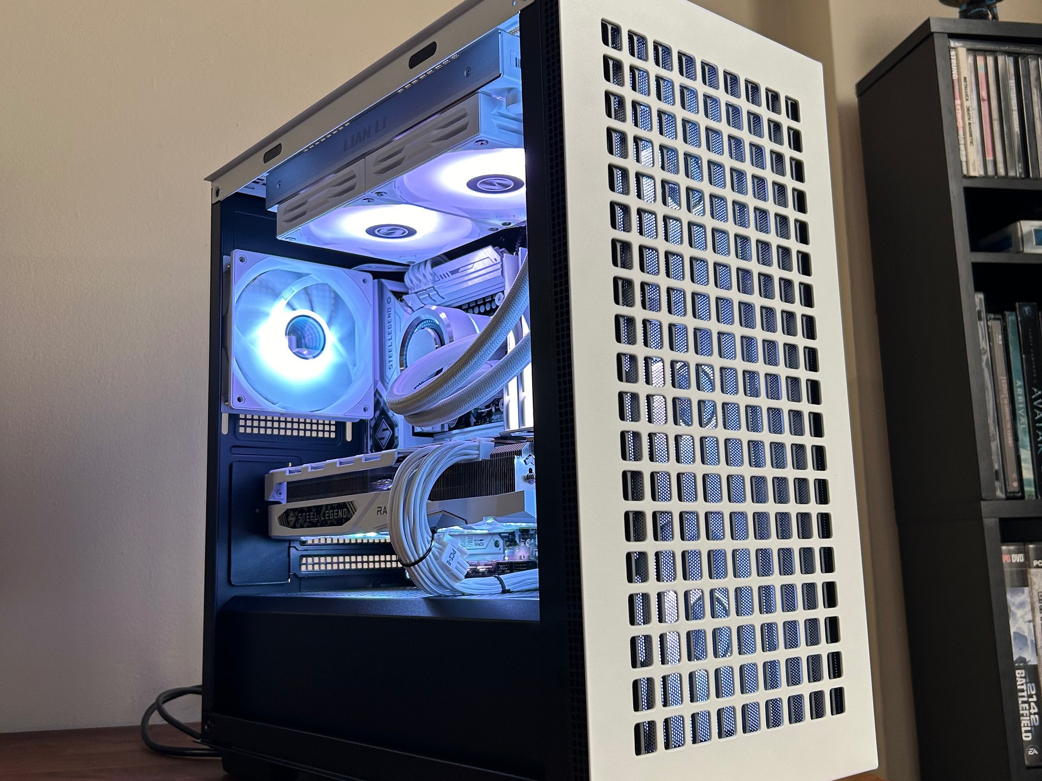 **WEEKEND SALE** RX 7800XT | Intel Core i7 12700KF | 32GB DDR5 | The Mini Legend XT