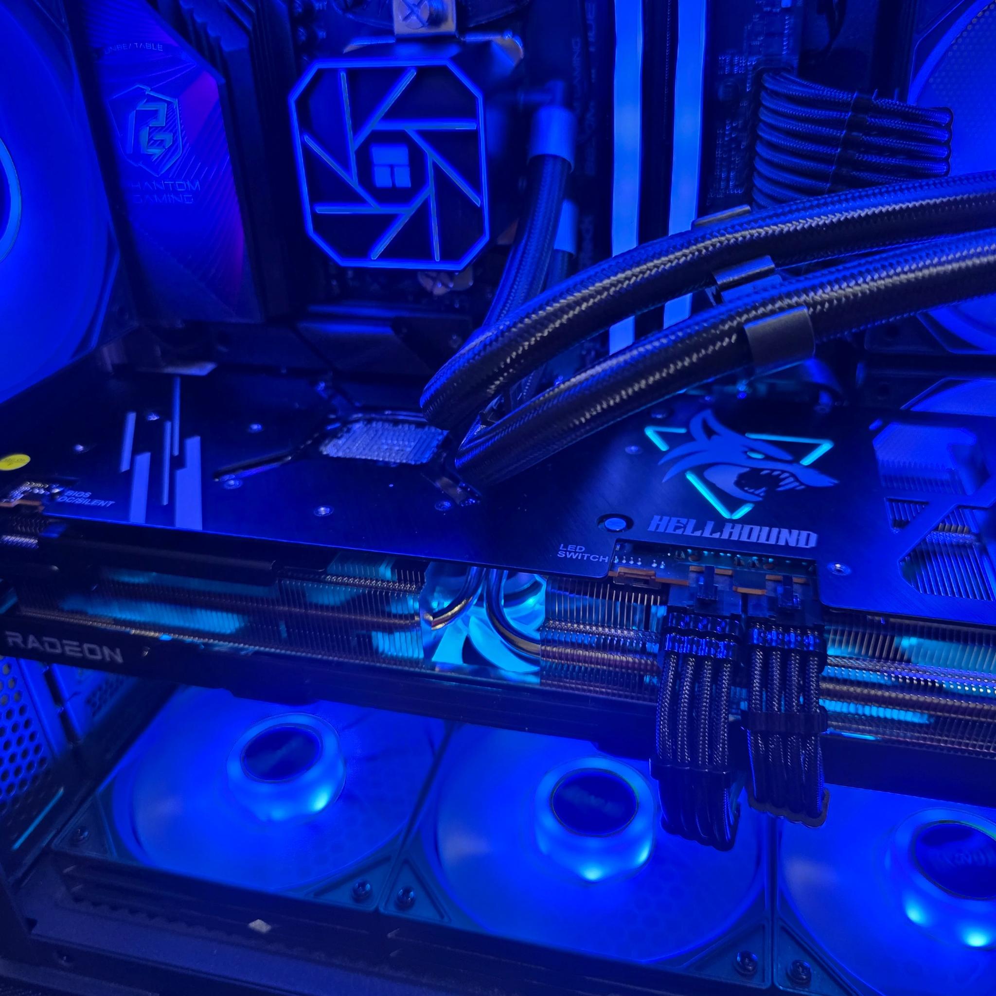 Fresh Build Gaming PC 9800X3D-32GB Ram-RX 7900XTX Hellhound with 2TB SSD